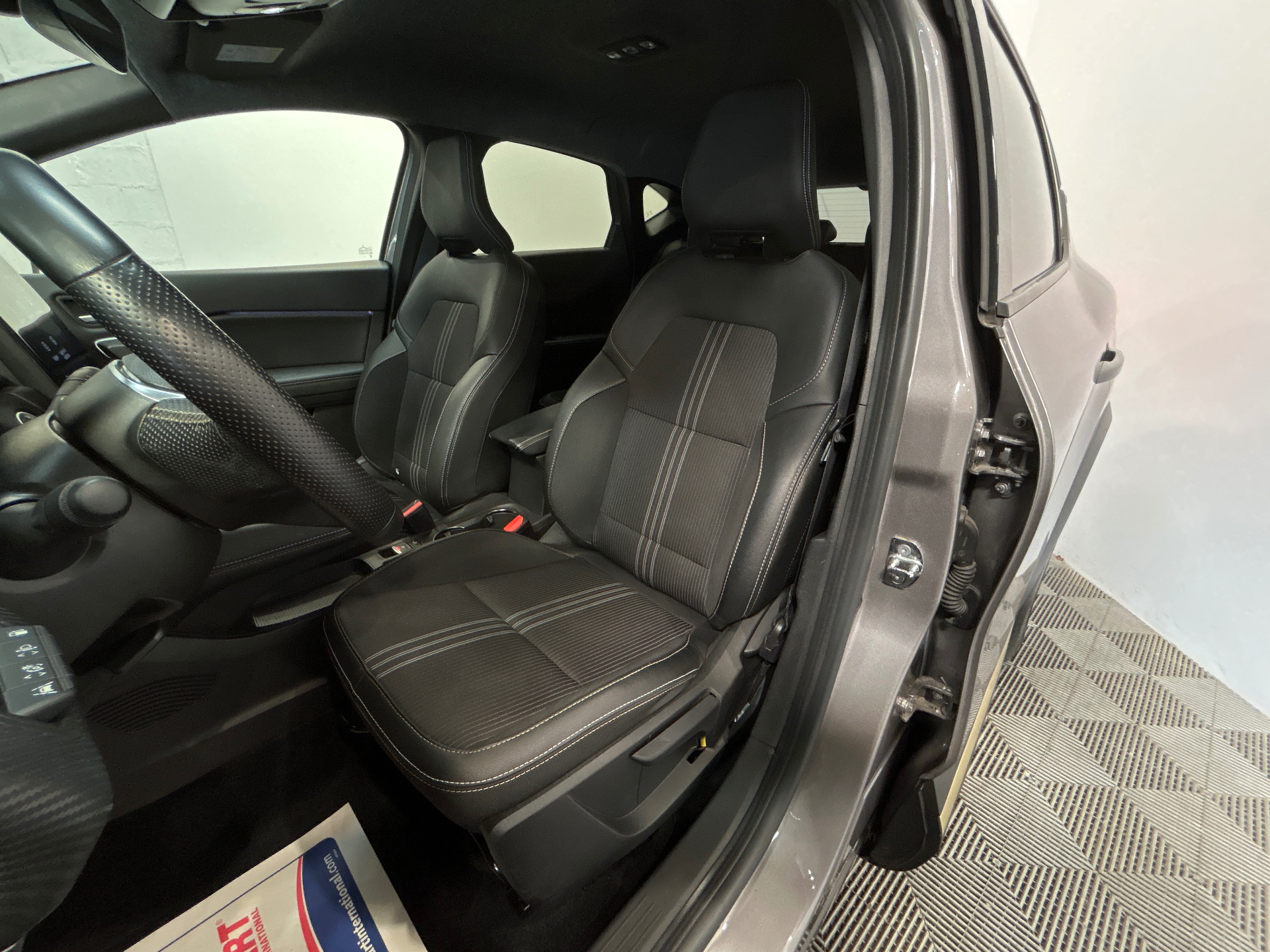 RENAULT CAPTUR E-Tech hybride rechargeable 160 Engineered