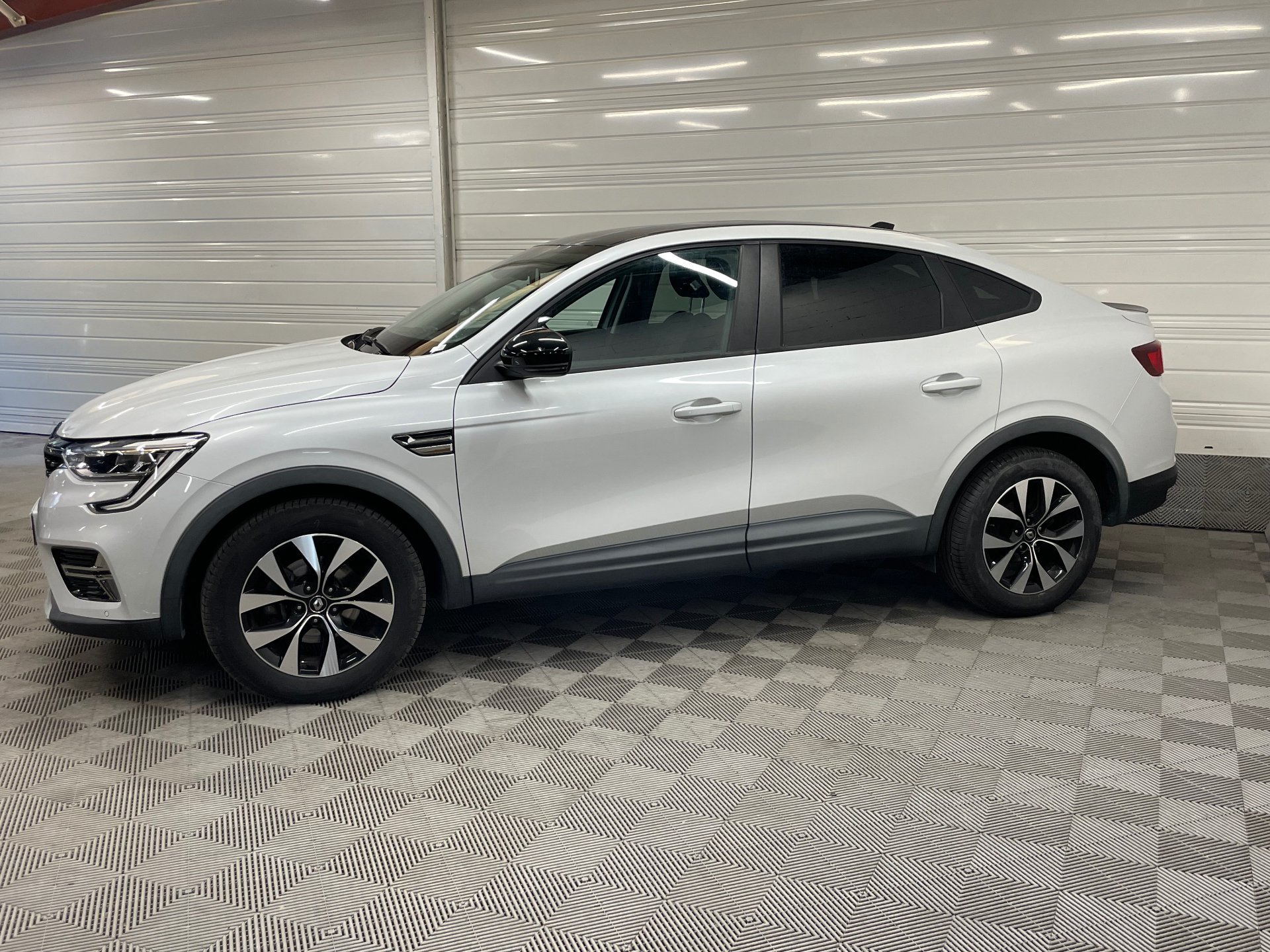RENAULT ARKANA E-Tech hybride 145 - 22 Evolution
