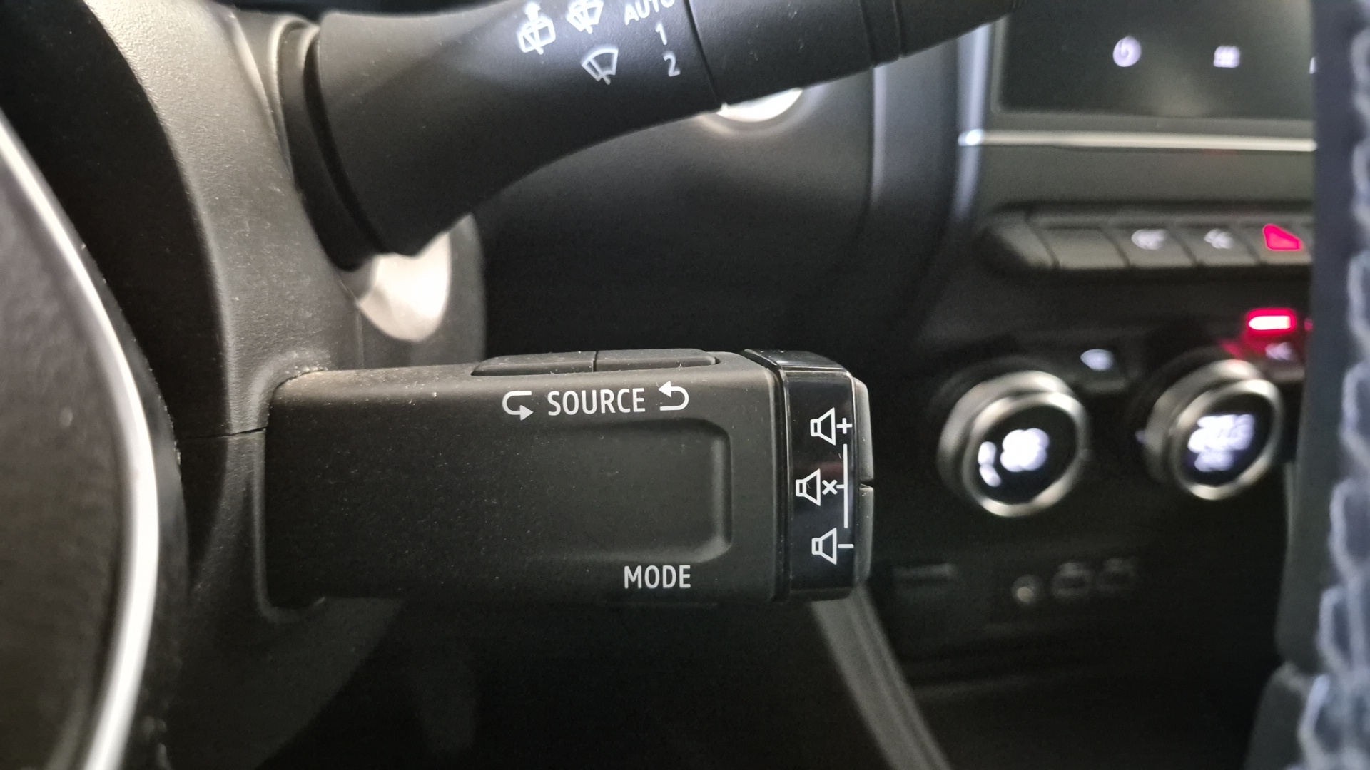 RENAULT CAPTUR techno TCe 90