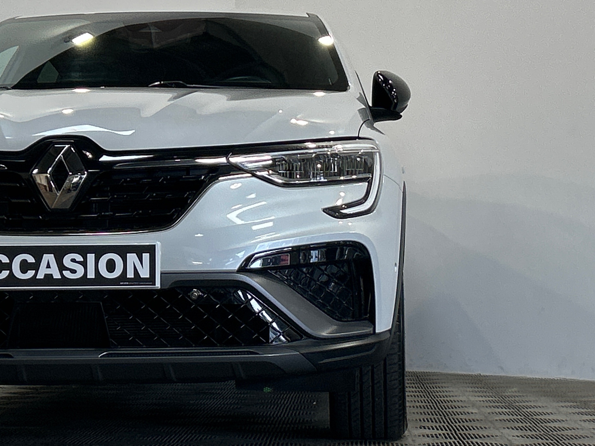 RENAULT ARKANA E-Tech 145 - 21B R.S. Line