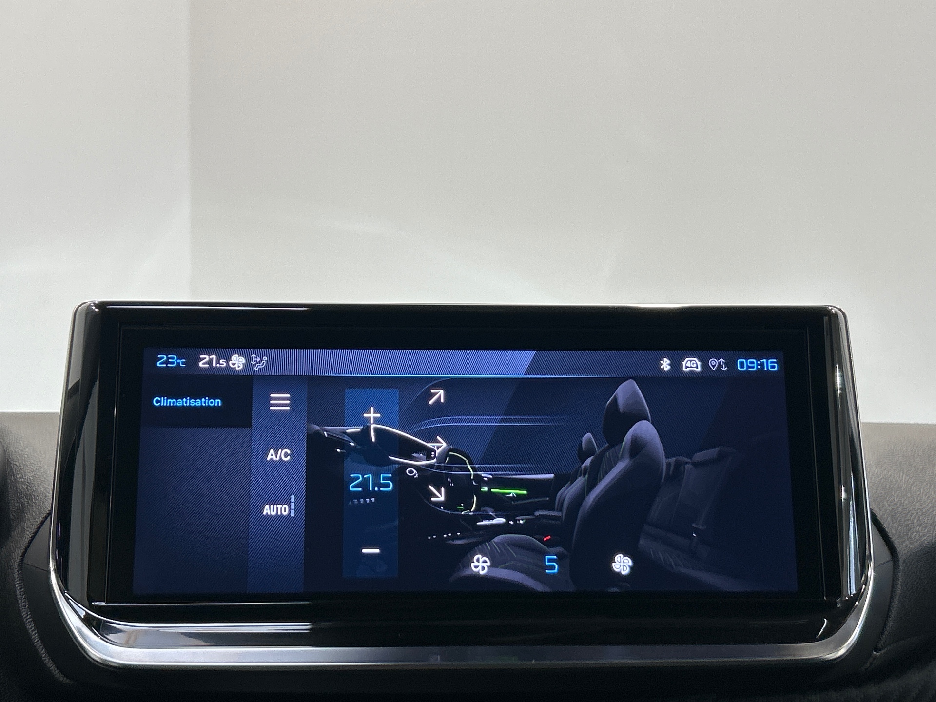 PEUGEOT 208 Allure 100 ch BVM6