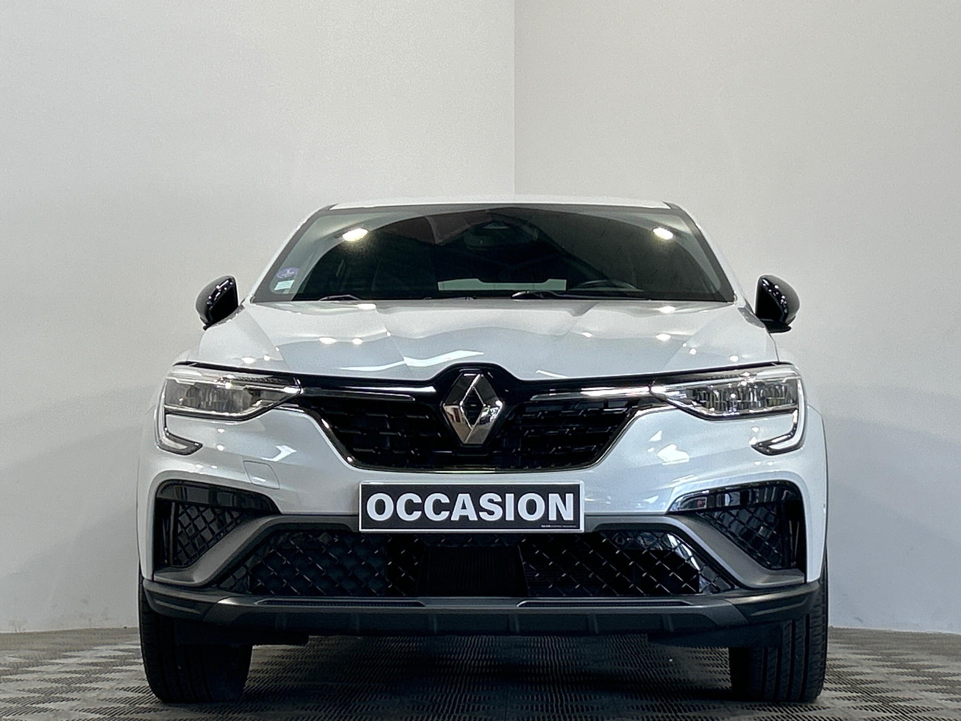RENAULT ARKANA E-Tech 145 - 21B R.S. Line
