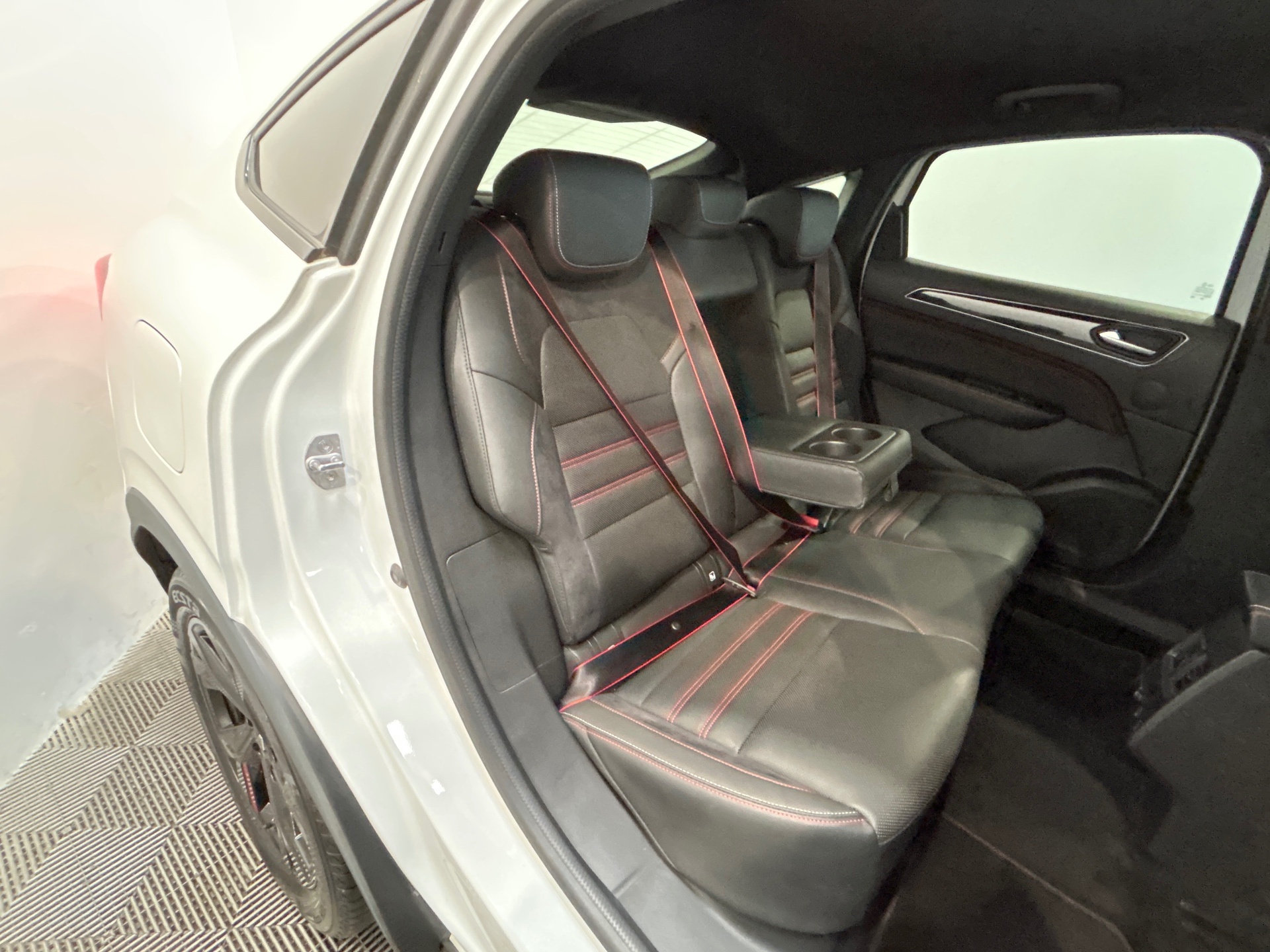 RENAULT ARKANA E-Tech 145 - 21B R.S. Line