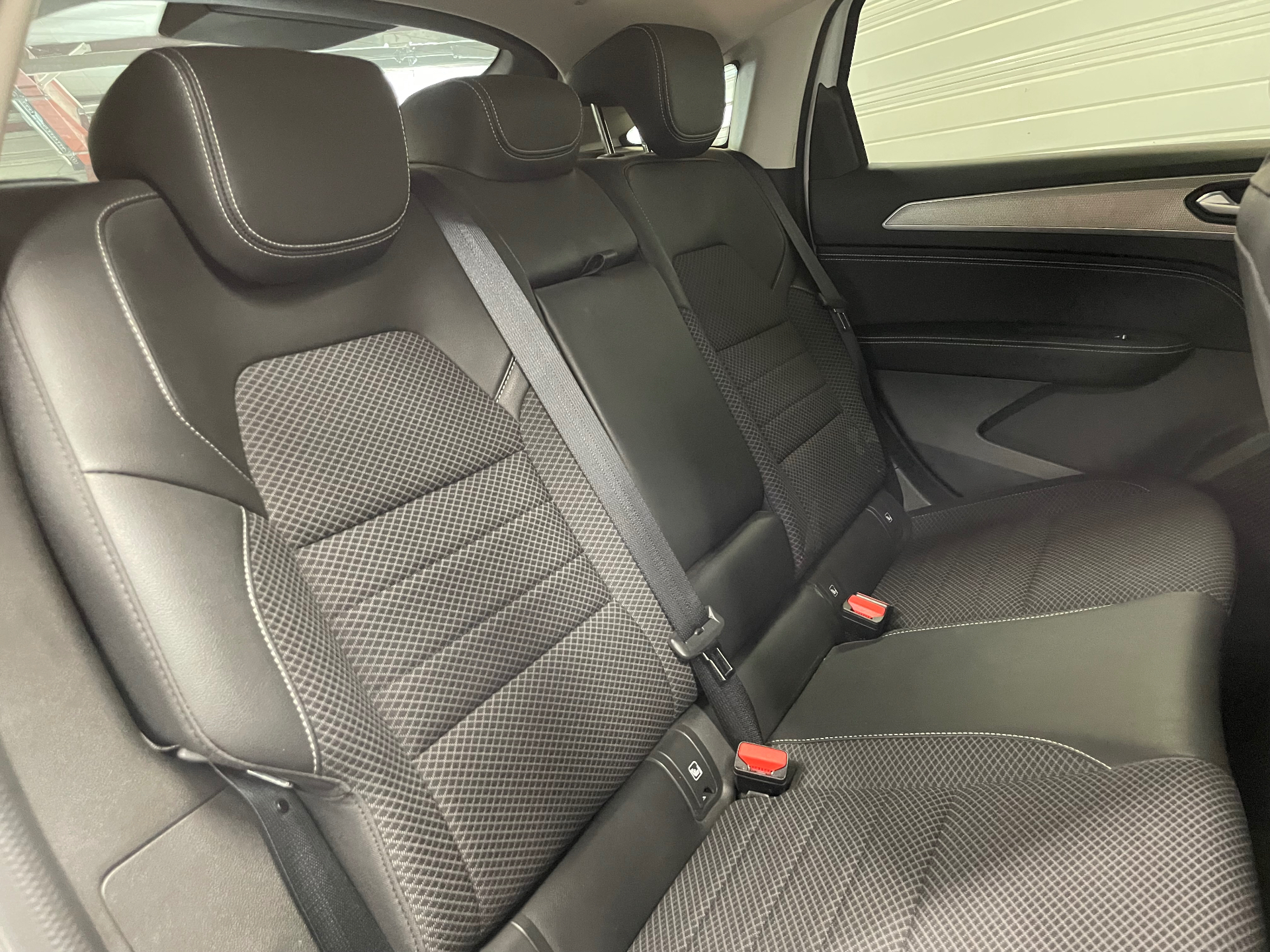 RENAULT ARKANA E-Tech hybride 145 - 22 Techno