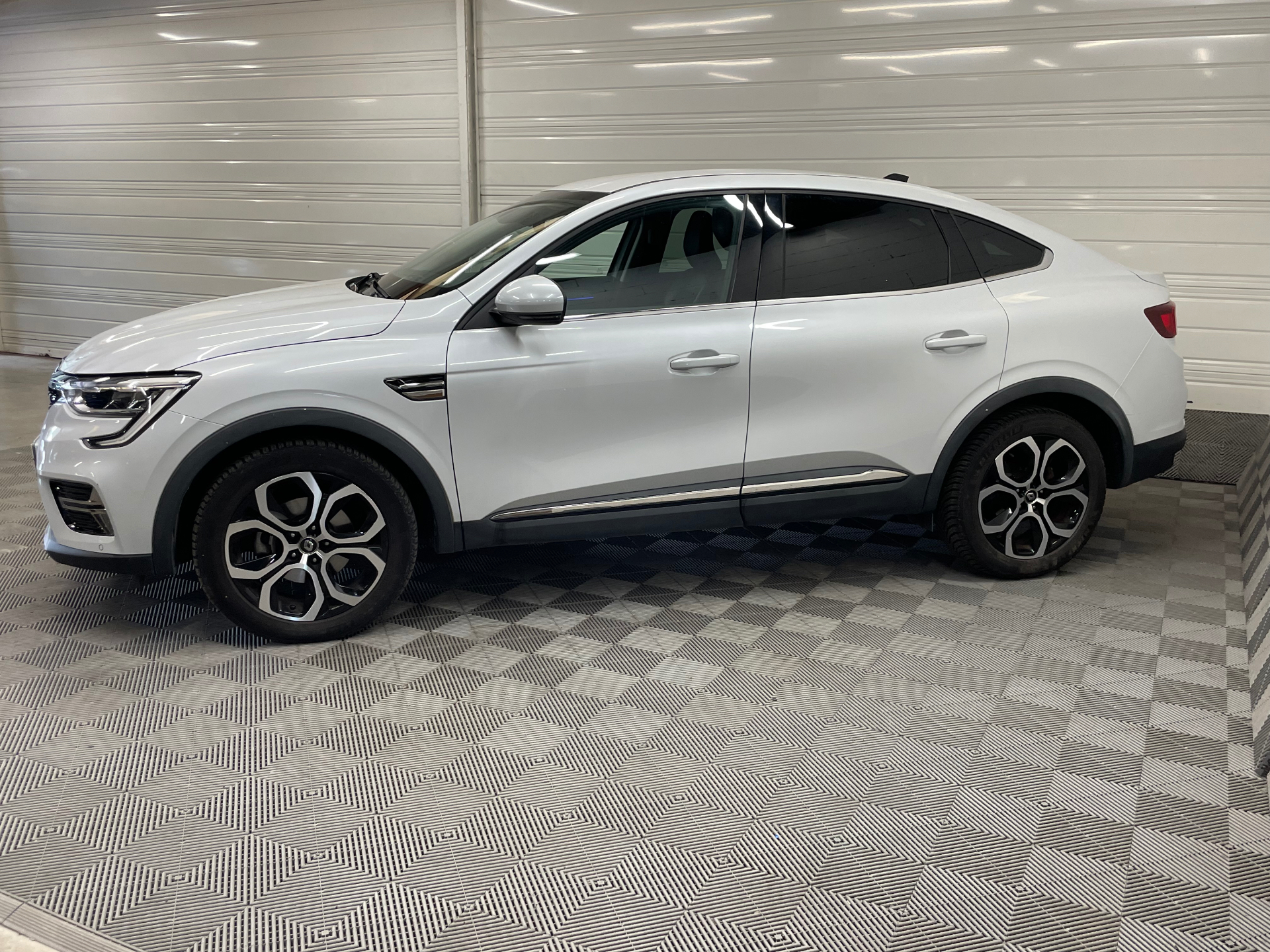 RENAULT ARKANA E-Tech hybride 145 - 22 Techno