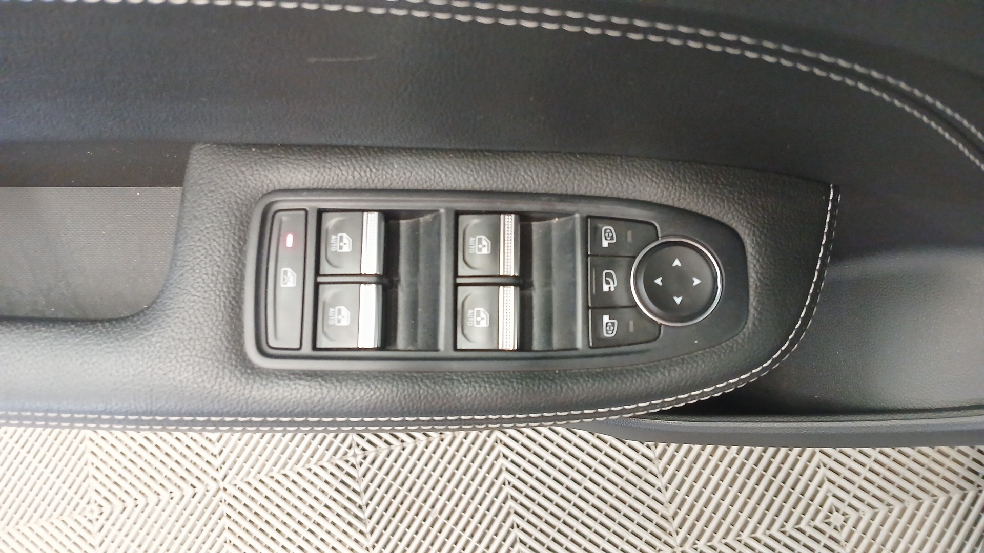 RENAULT ARKANA E-Tech 145 - 21B Intens