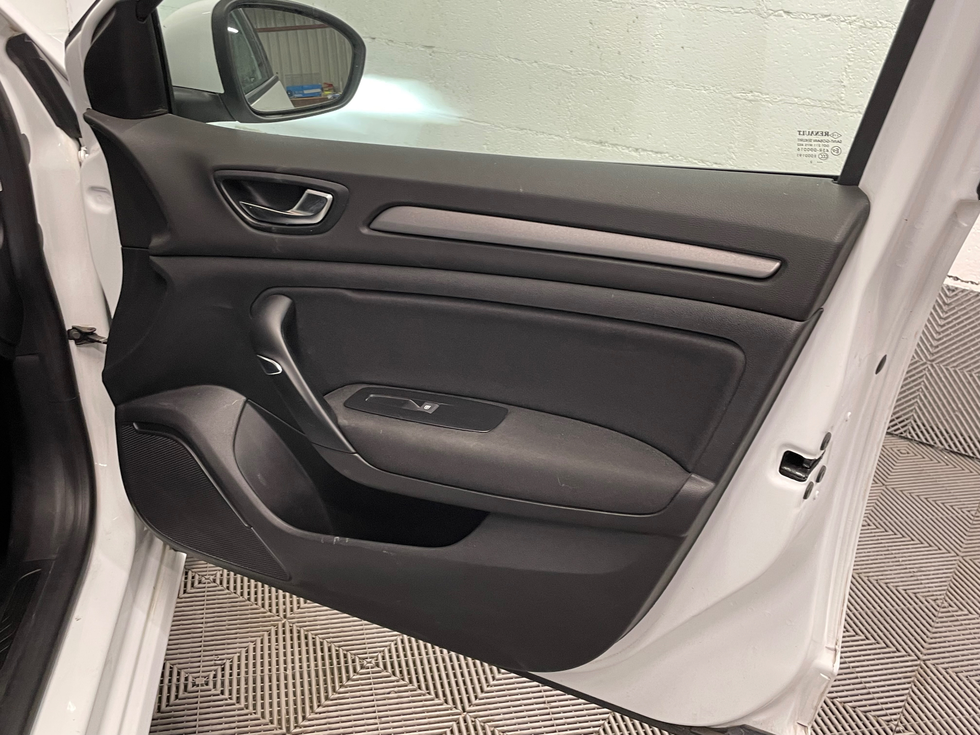 RENAULT MEGANE IV BERLINE Blue dCi 115 EDC - 21N Business