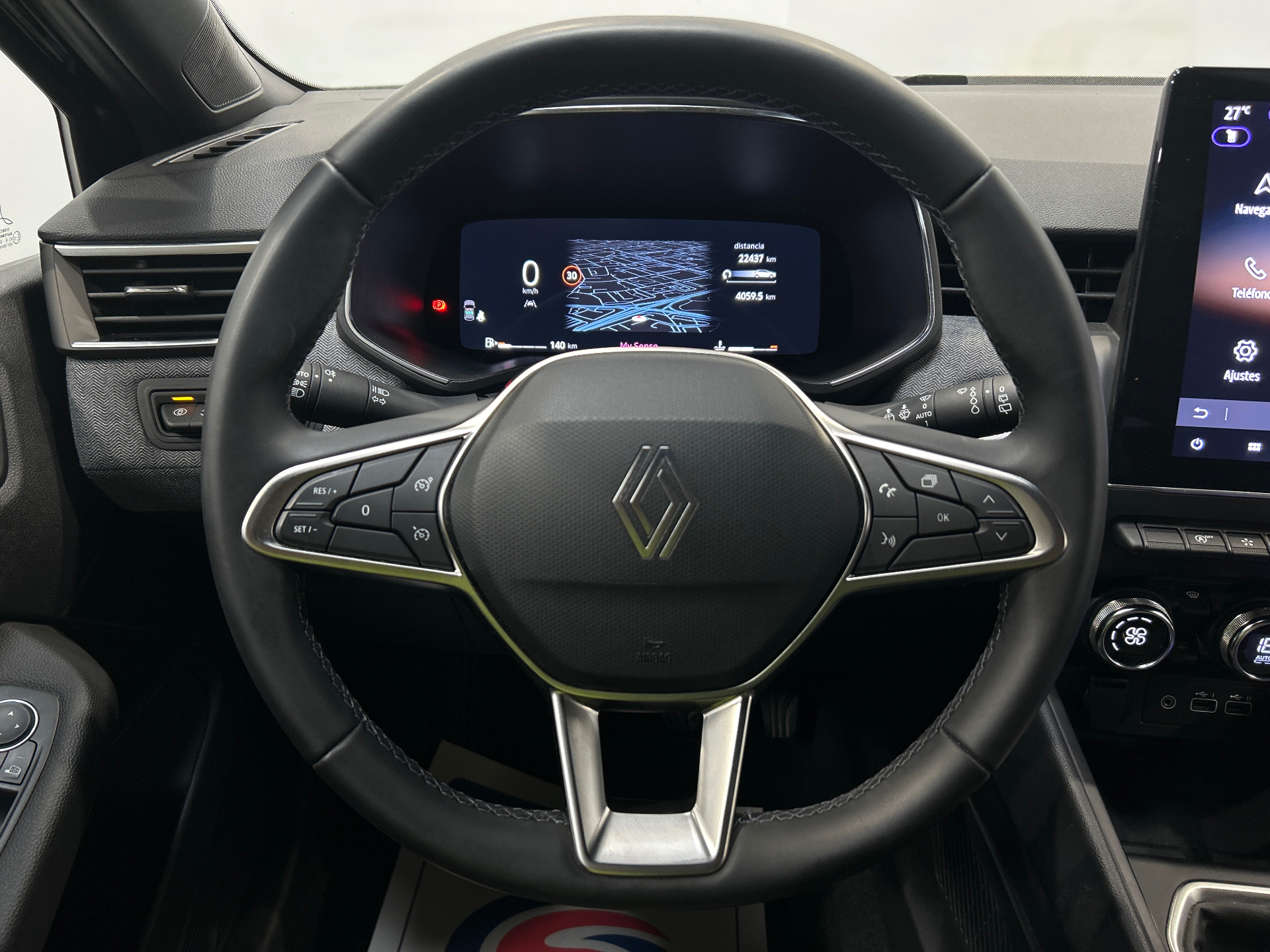 RENAULT CLIO V Techno 90 tce
