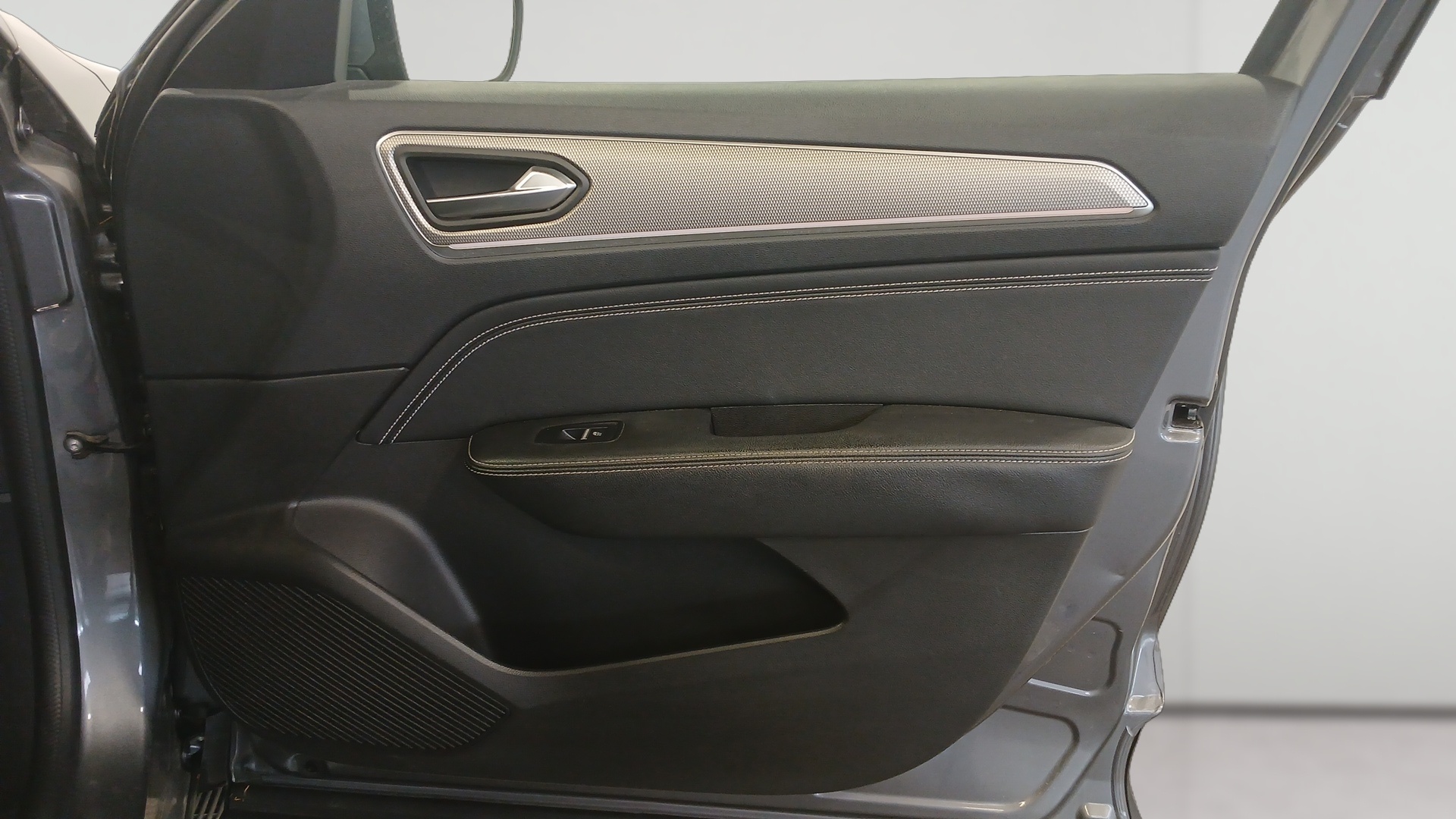 RENAULT ARKANA E-Tech 145 - 21B Intens