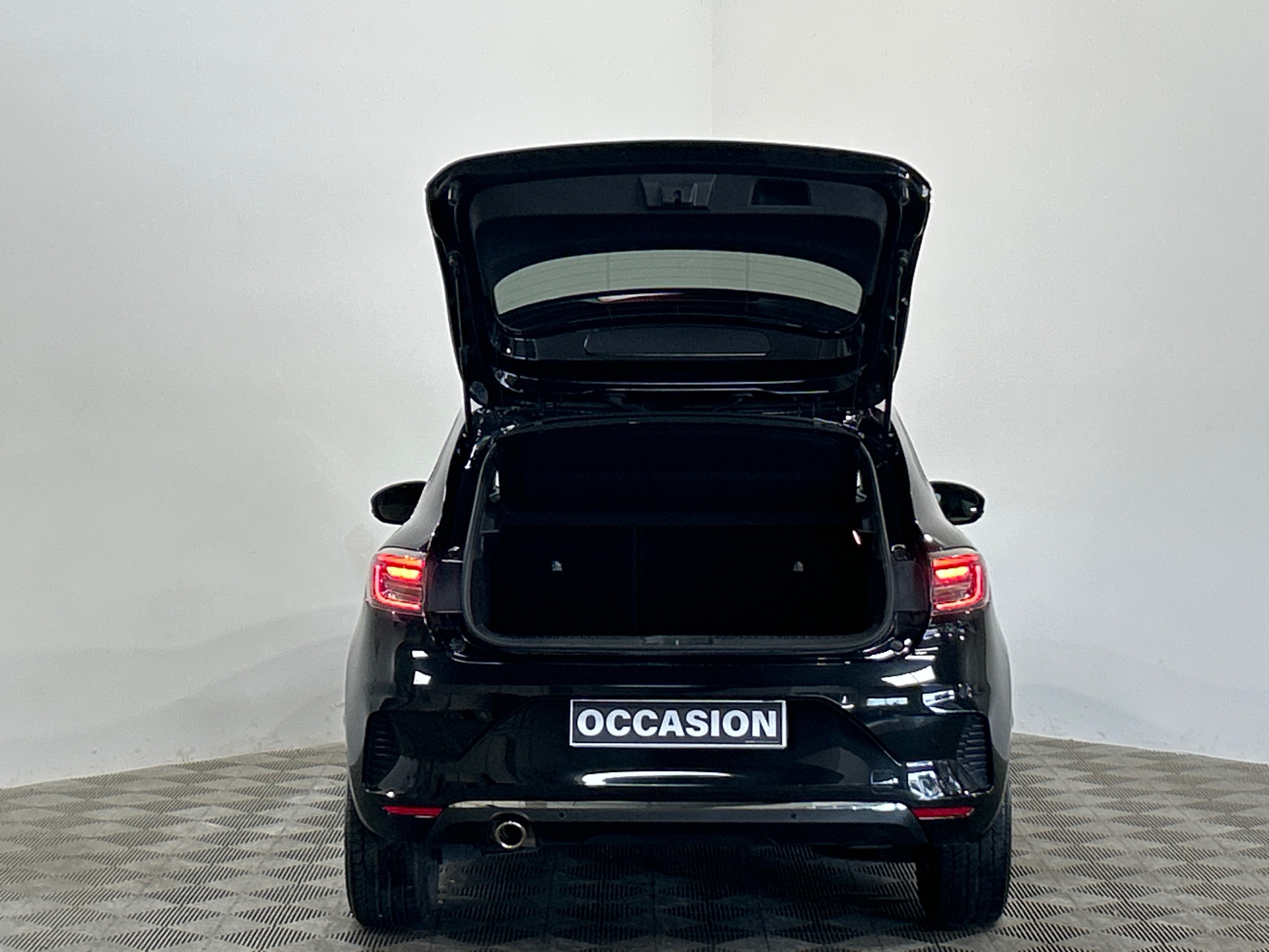 RENAULT CLIO V Techno 90 tce
