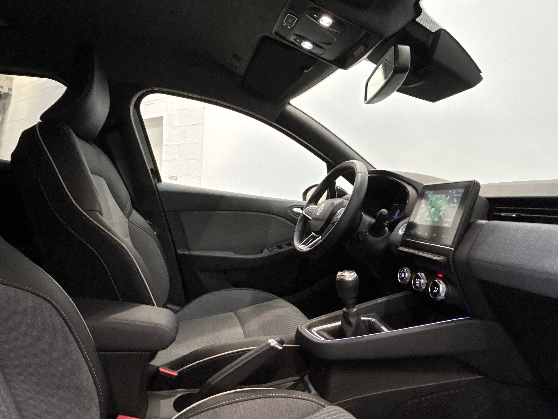 RENAULT CLIO V Techno 90 tce