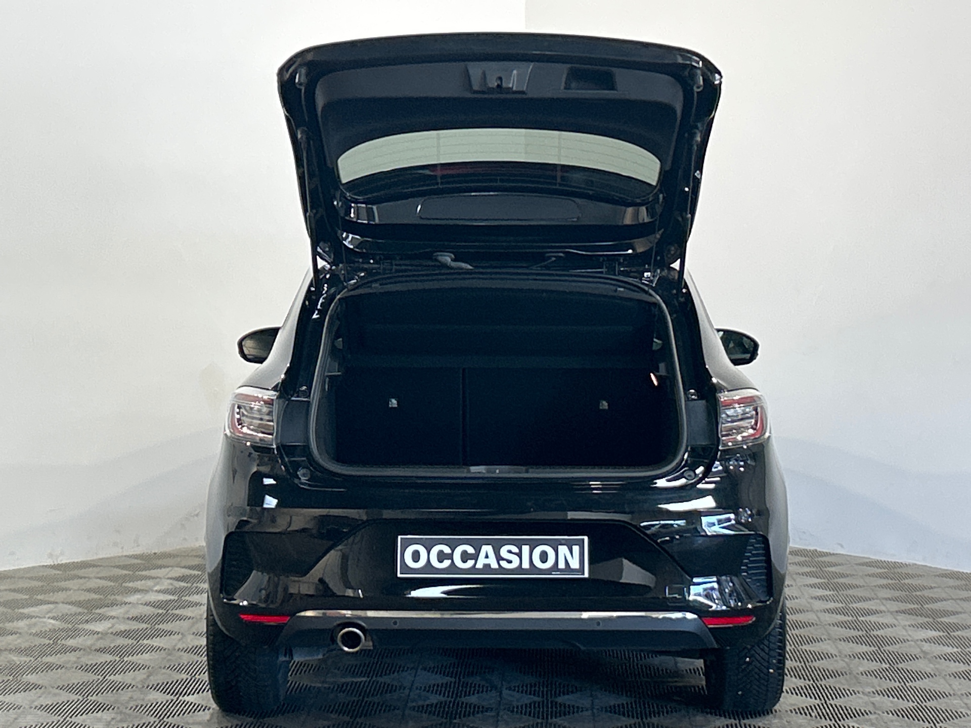 RENAULT CLIO V Techno 90 tce
