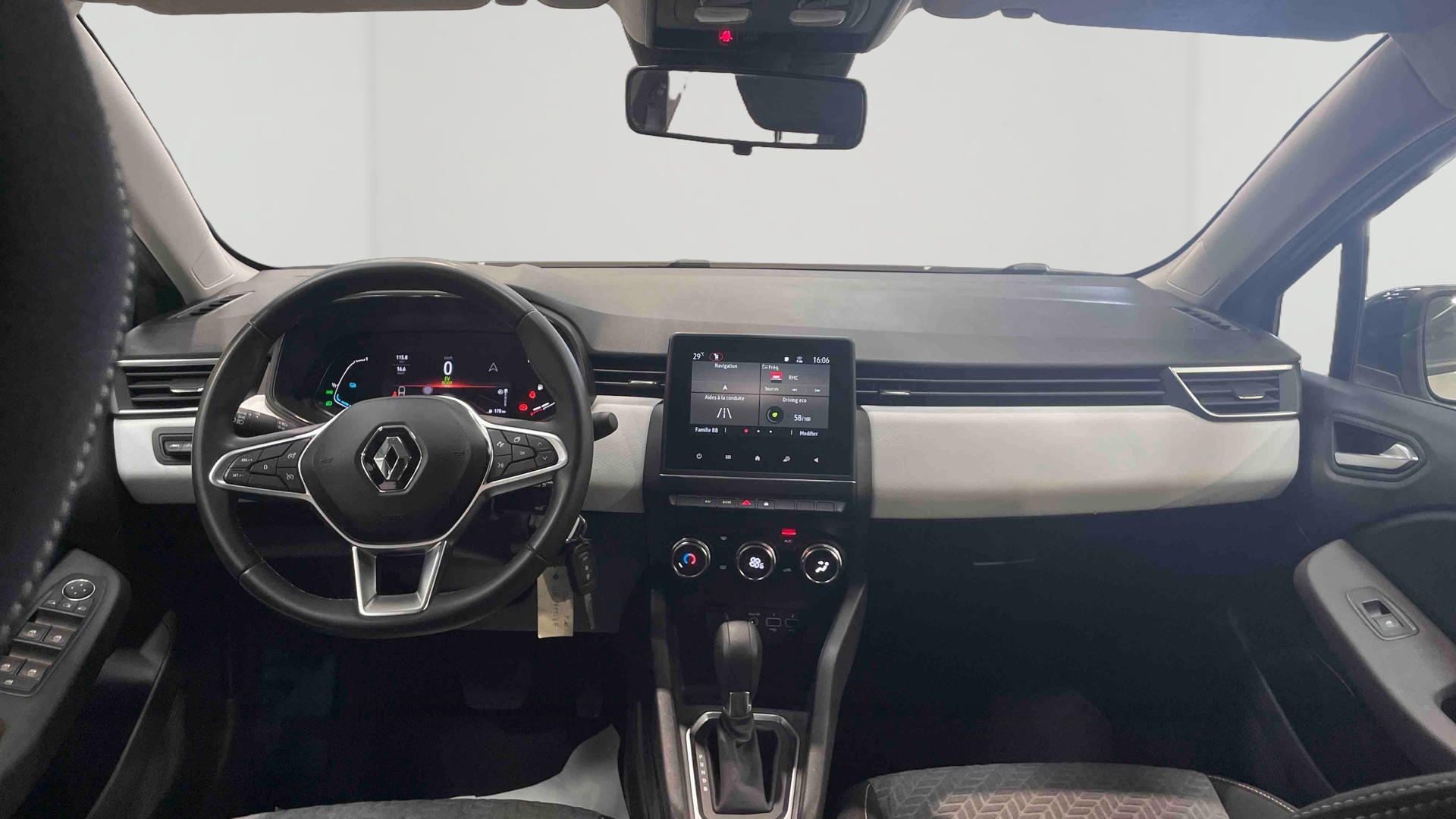 RENAULT CLIO V E-Tech full hybrid 145 Evolution