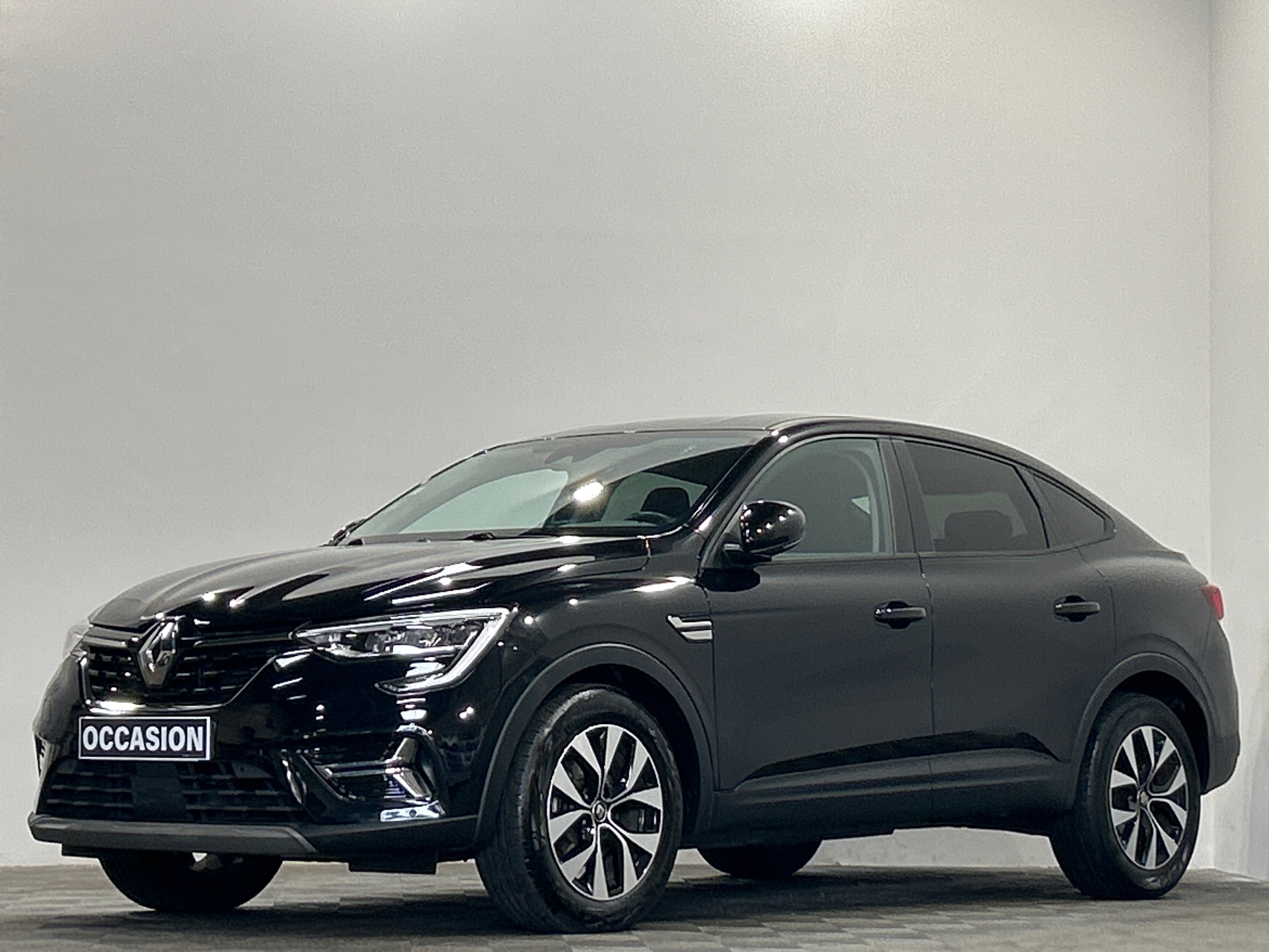 RENAULT ARKANA E-Tech 145 Business