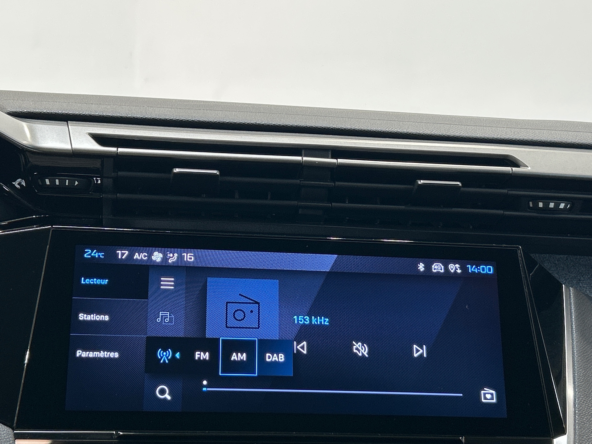 PEUGEOT 308 Berline Allure Hybrid 145 ch e-DCS6
