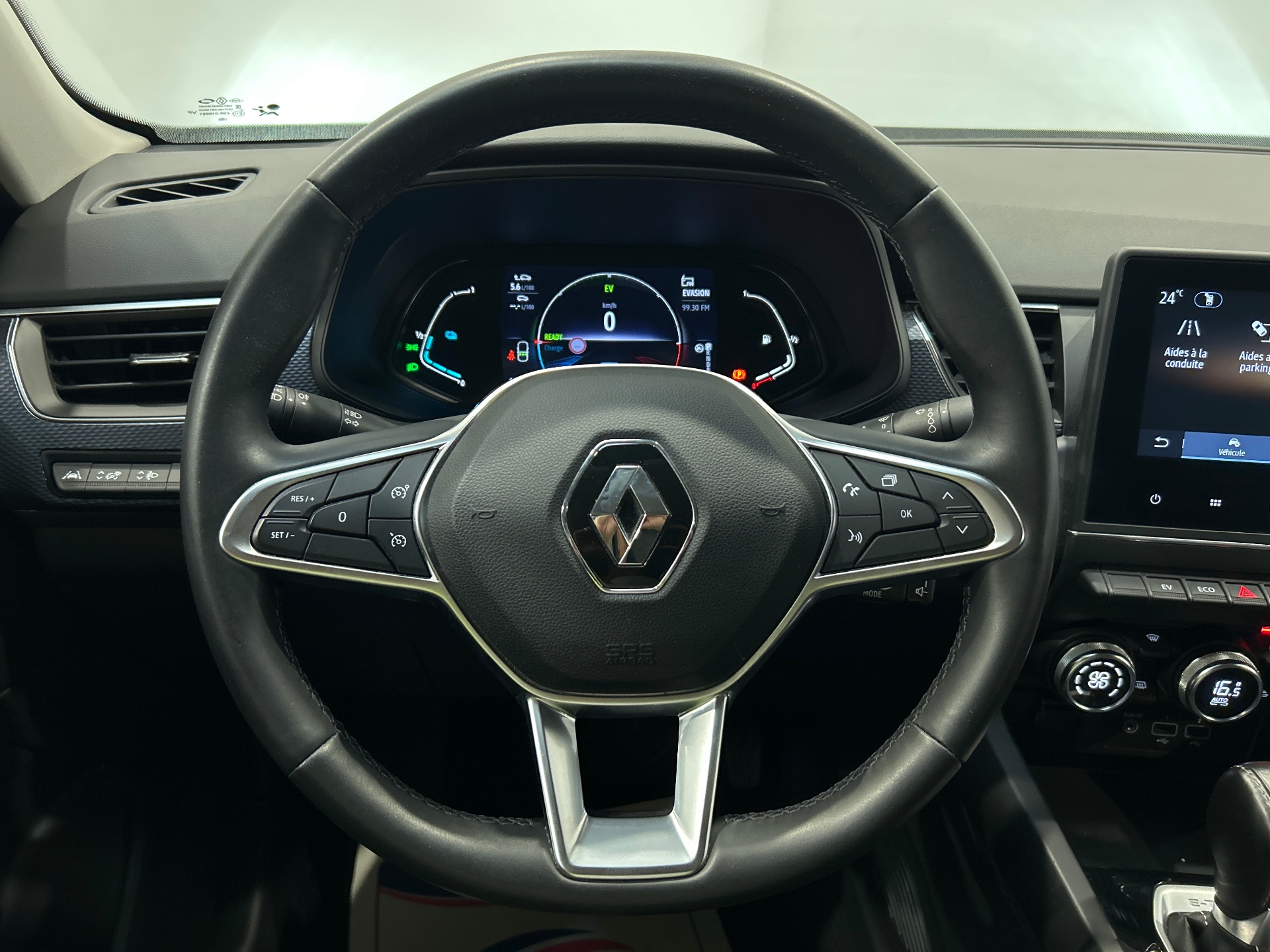 RENAULT ARKANA E-Tech 145 Business