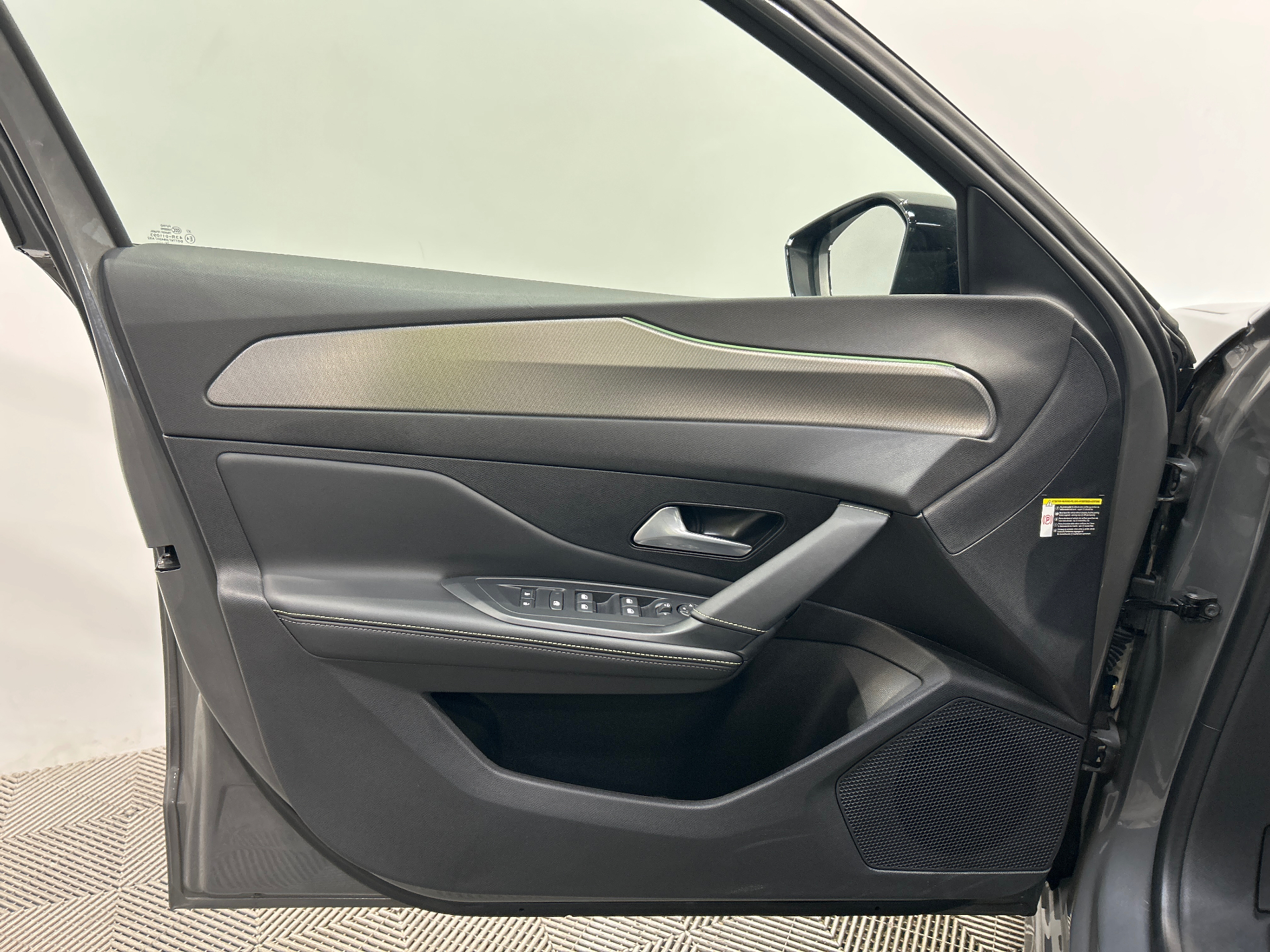 PEUGEOT 308 SW GT Hybrid 145 ch e-DCS6