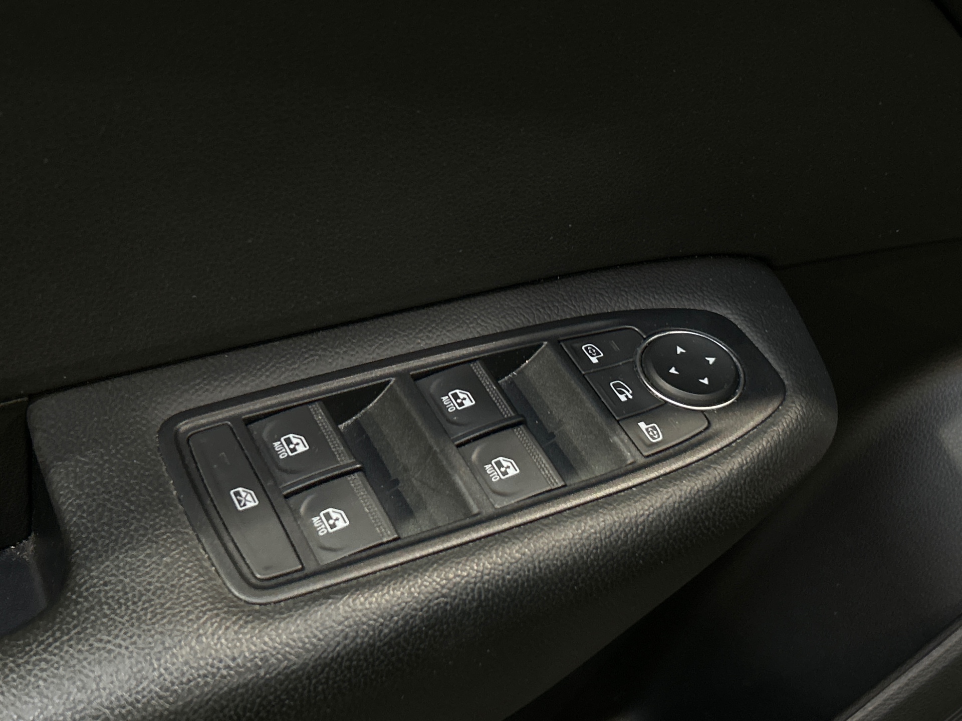 RENAULT ARKANA E-Tech 145 Business