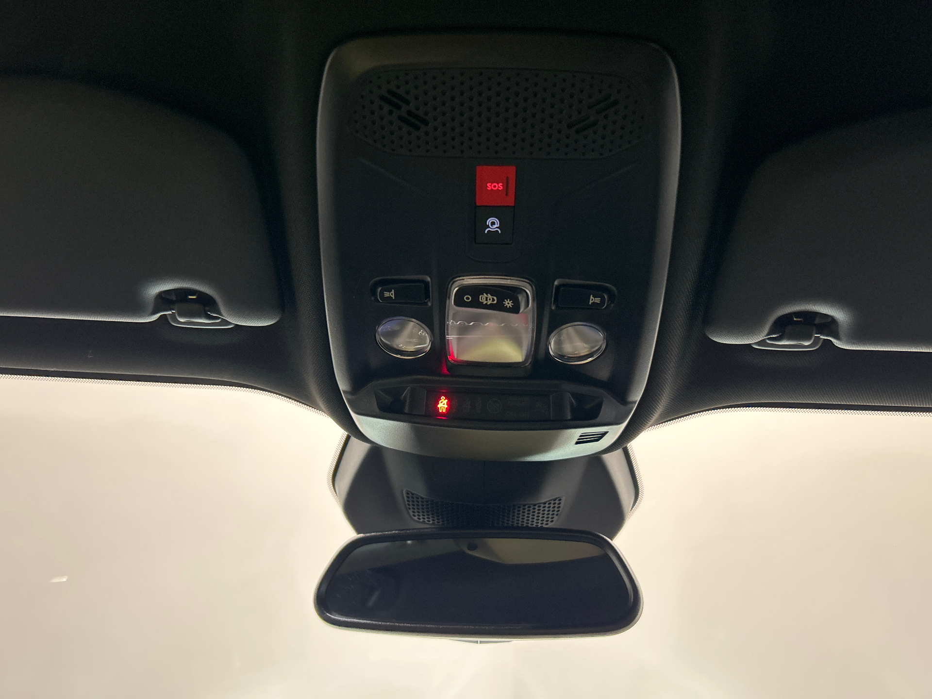 PEUGEOT 2008 Allure 100 ch BVM6