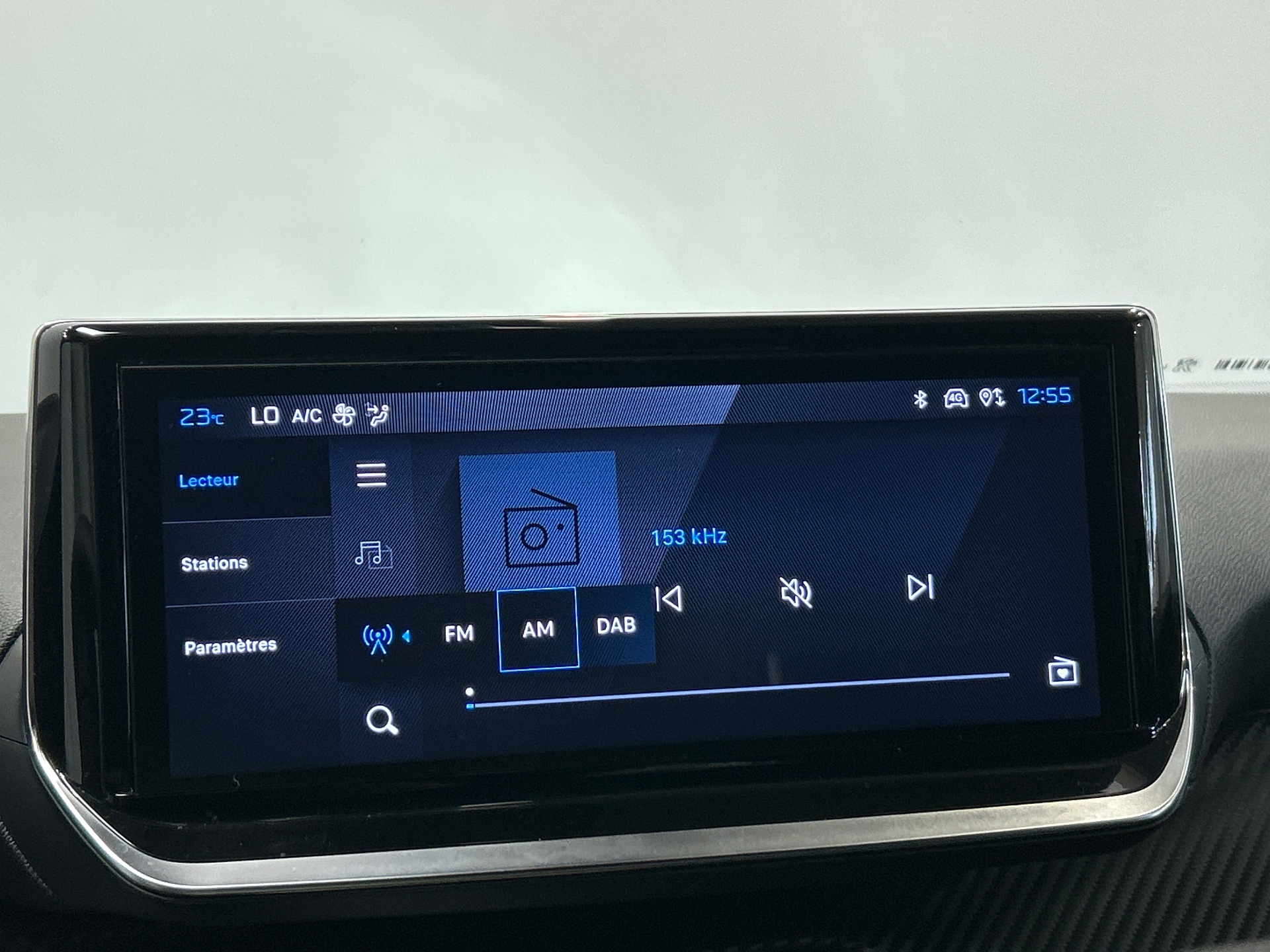 PEUGEOT 2008 Allure Hybrid 145 ch e-DCS6