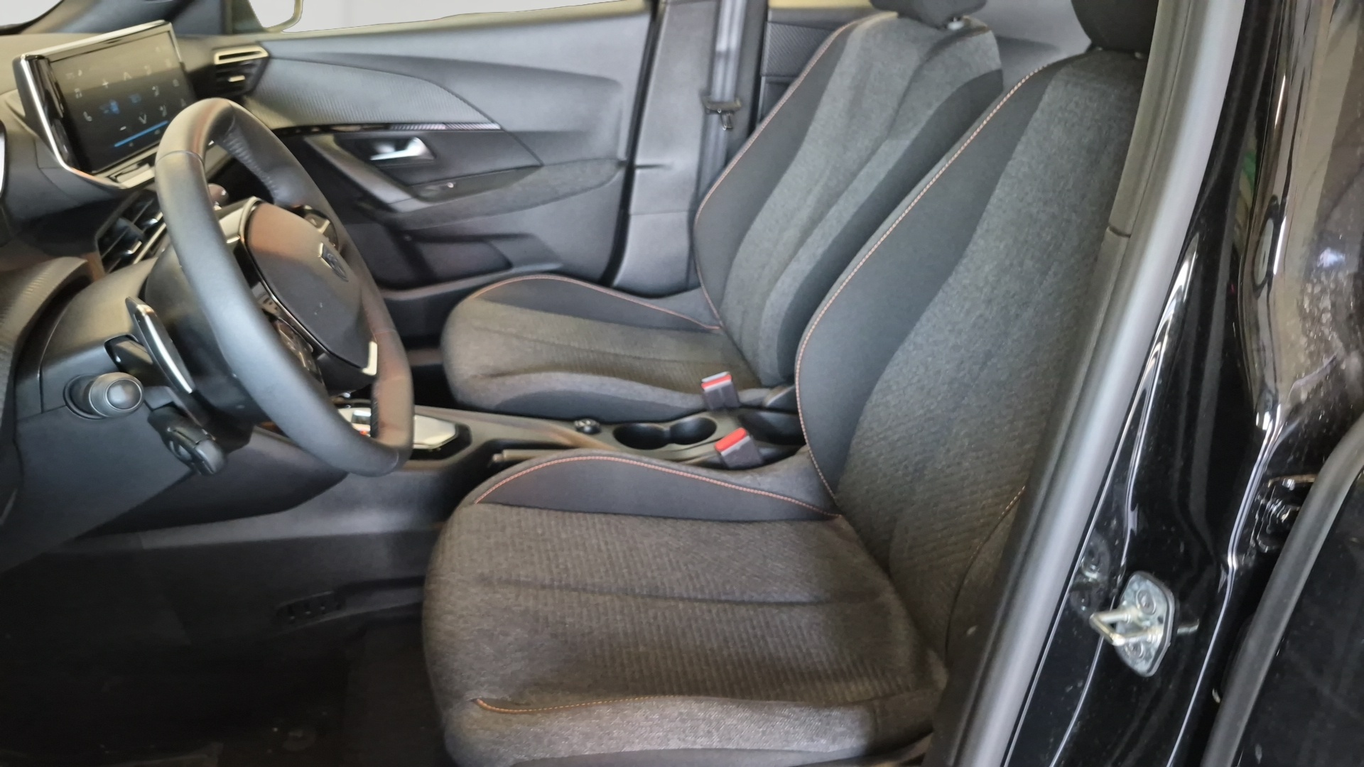 PEUGEOT 2008 Style Hybrid 145 ch e-DCS6