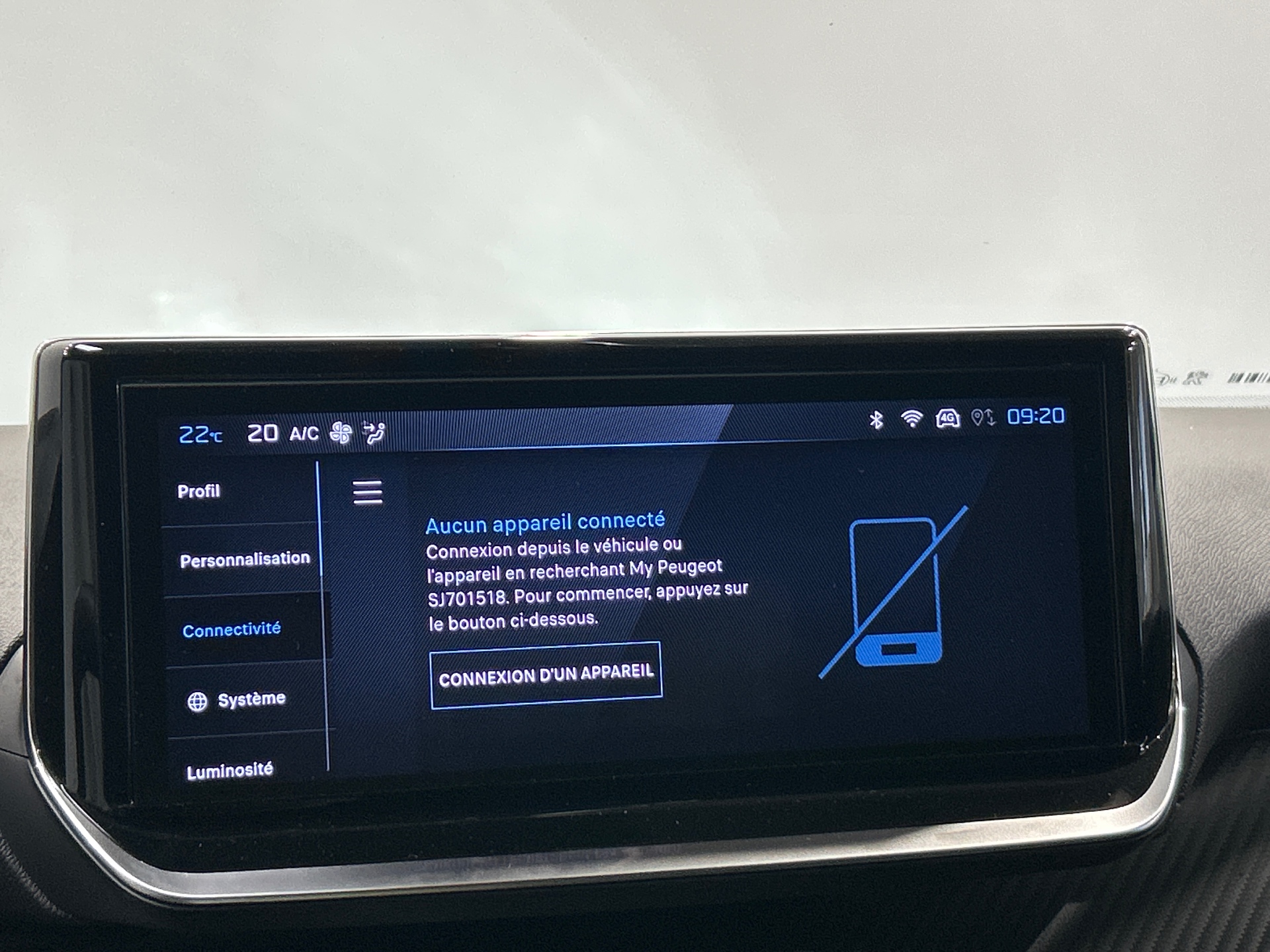 PEUGEOT 2008 Allure 100 ch BVM6