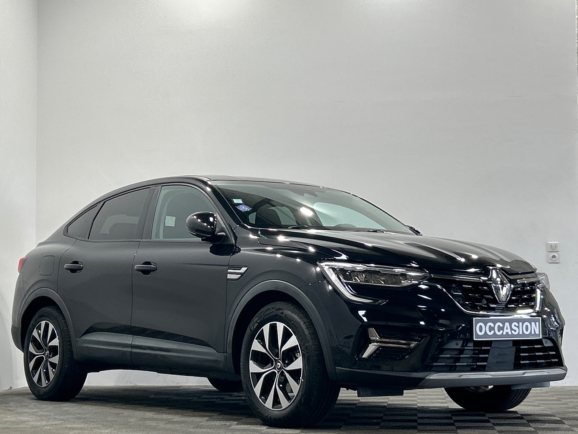 RENAULT ARKANA E-Tech 145 Business
