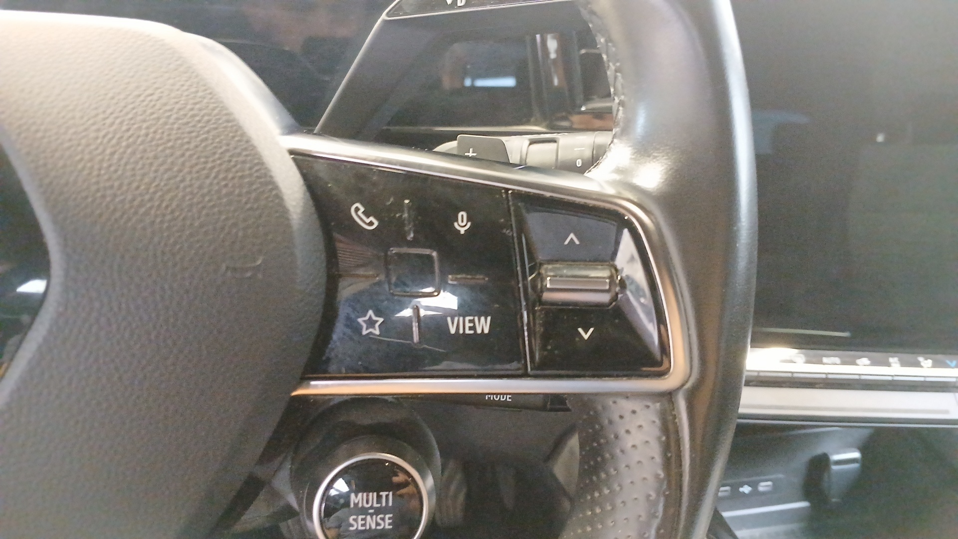 RENAULT AUSTRAL E-Tech hybrid 200 Techno