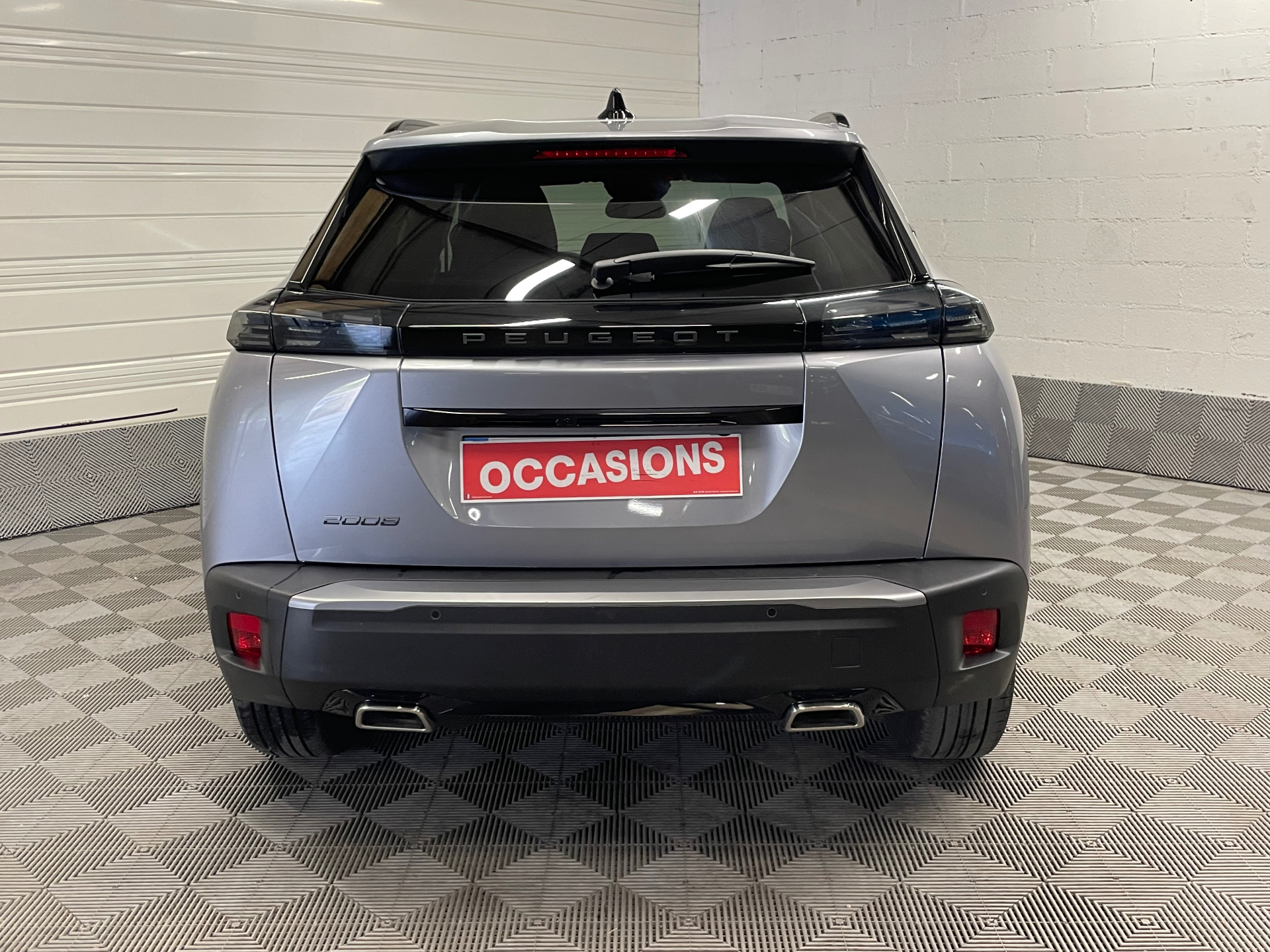 PEUGEOT 2008 130 S&S EAT8 Allure