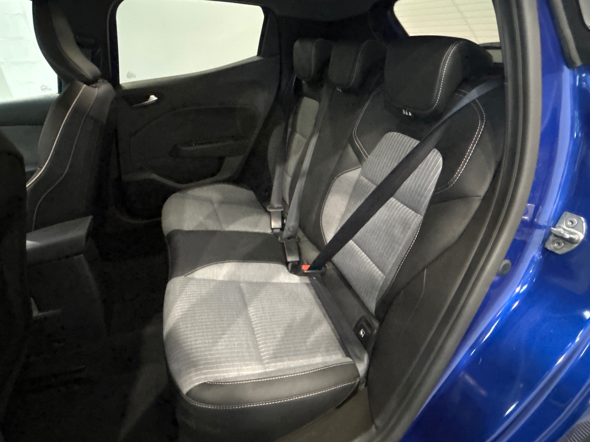RENAULT CLIO V Techno 90 tce