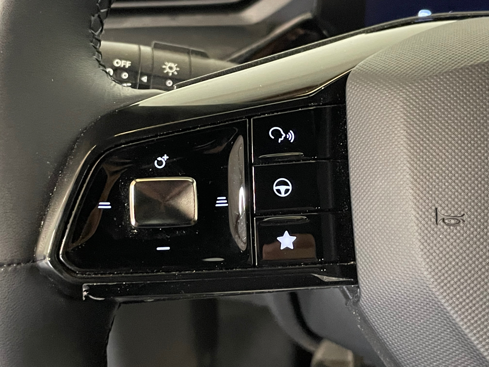 MG MG3 1.5 L Hybrid+ 195 ch Luxury