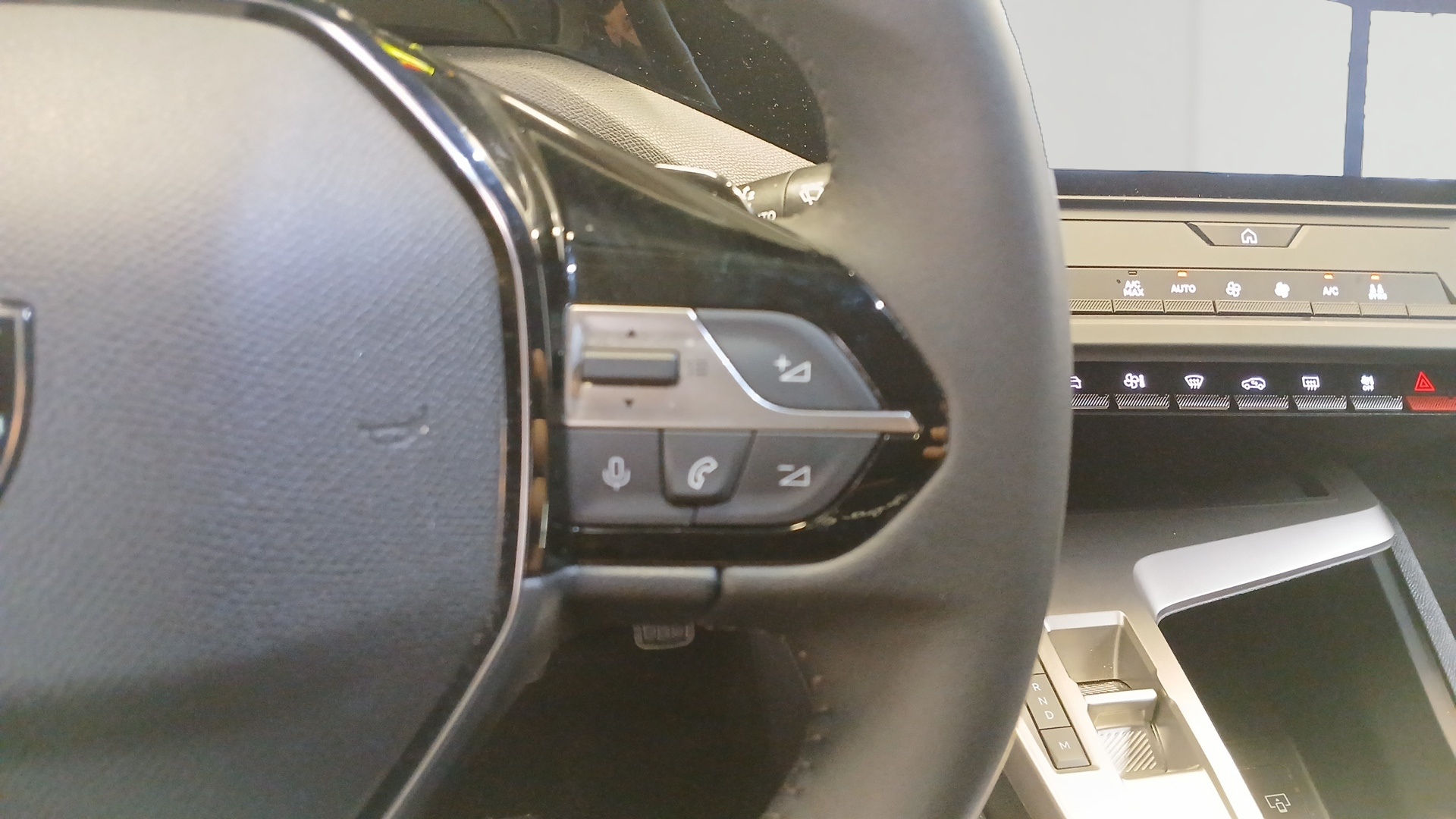 PEUGEOT 308 Allure BlueHDI 130 ch S&S EAT8