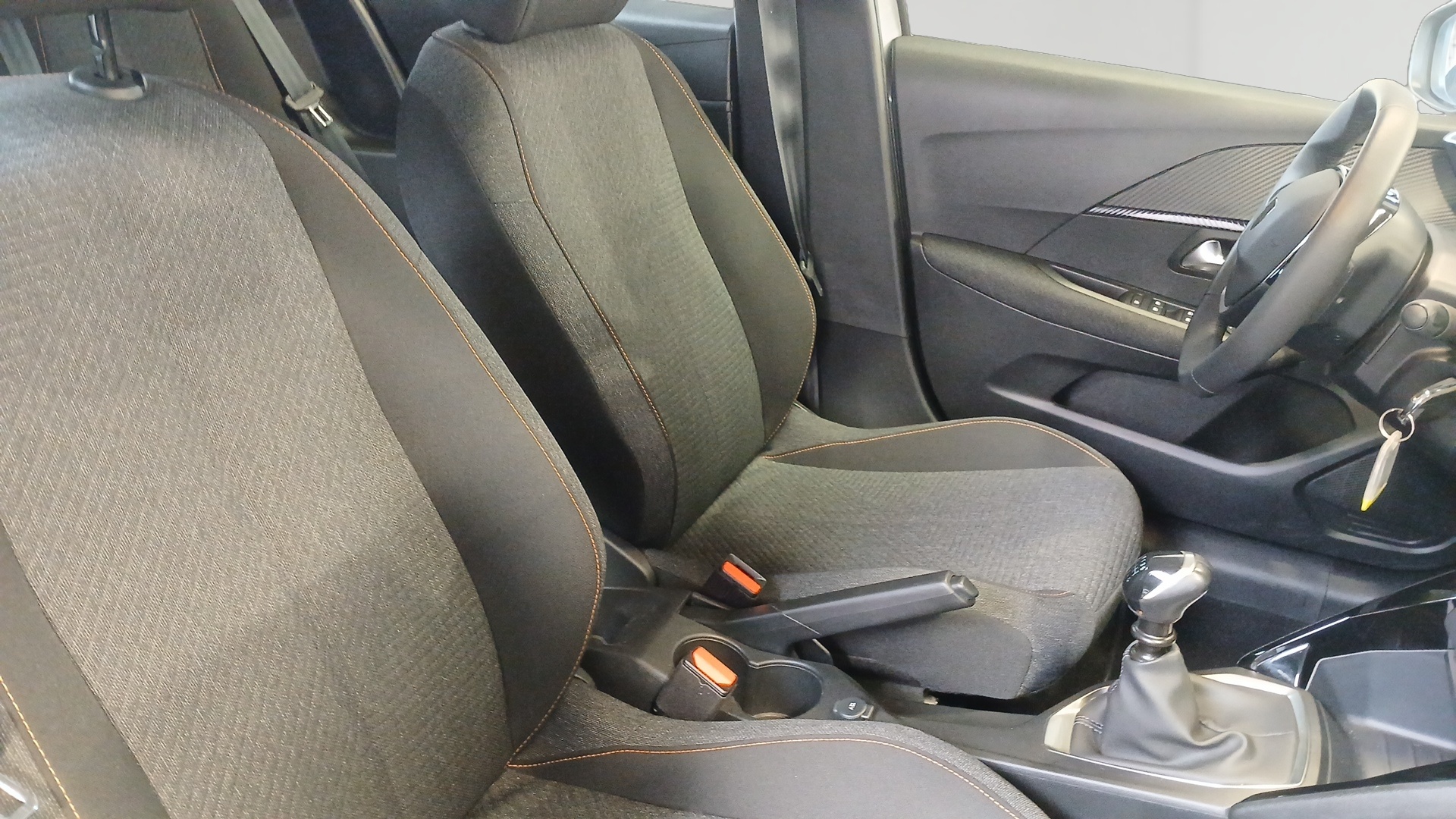PEUGEOT 208 Style 100 ch BVM6