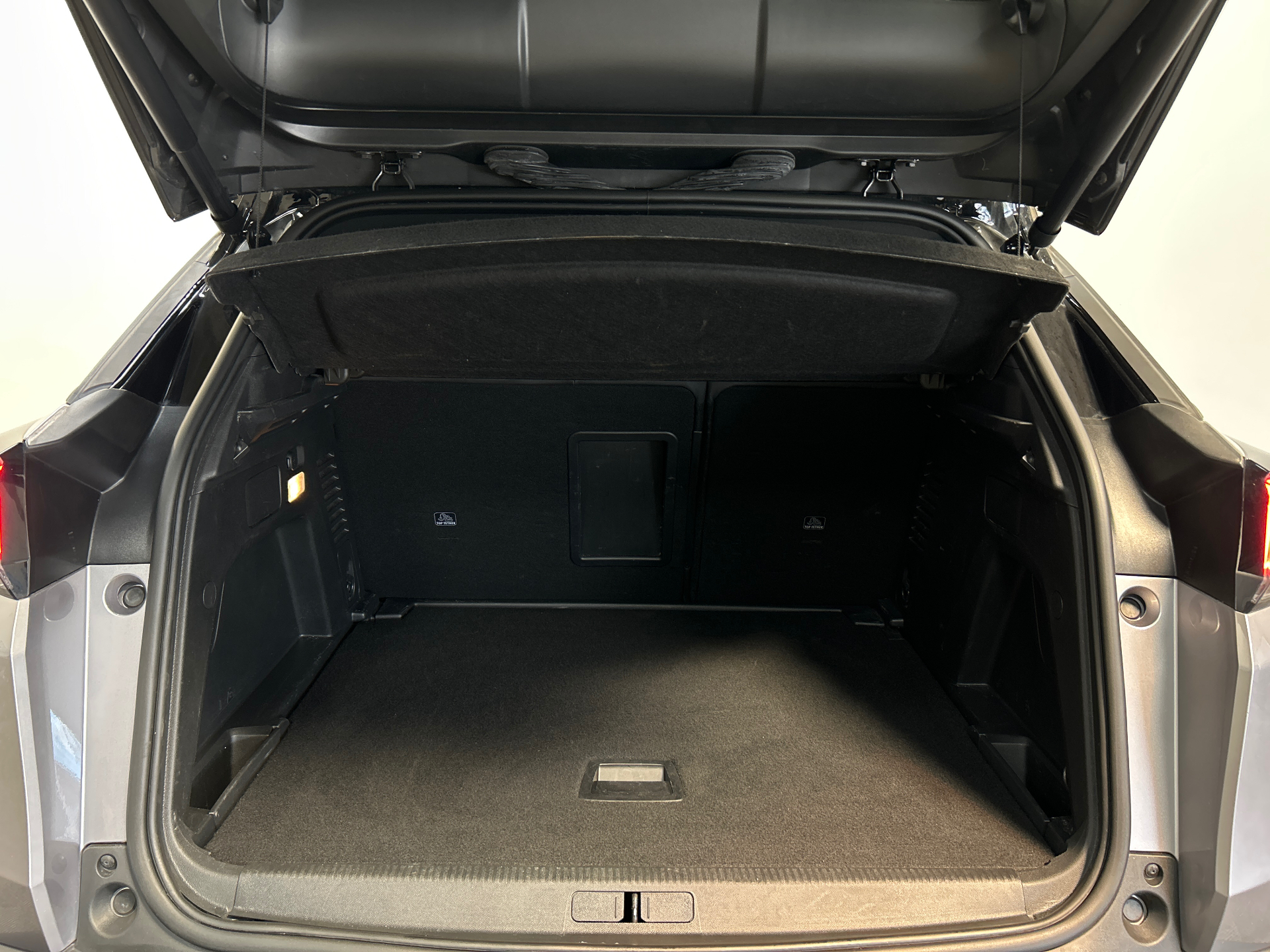 PEUGEOT 3008 BlueHDi 130ch S&S EAT8 Allure Pack