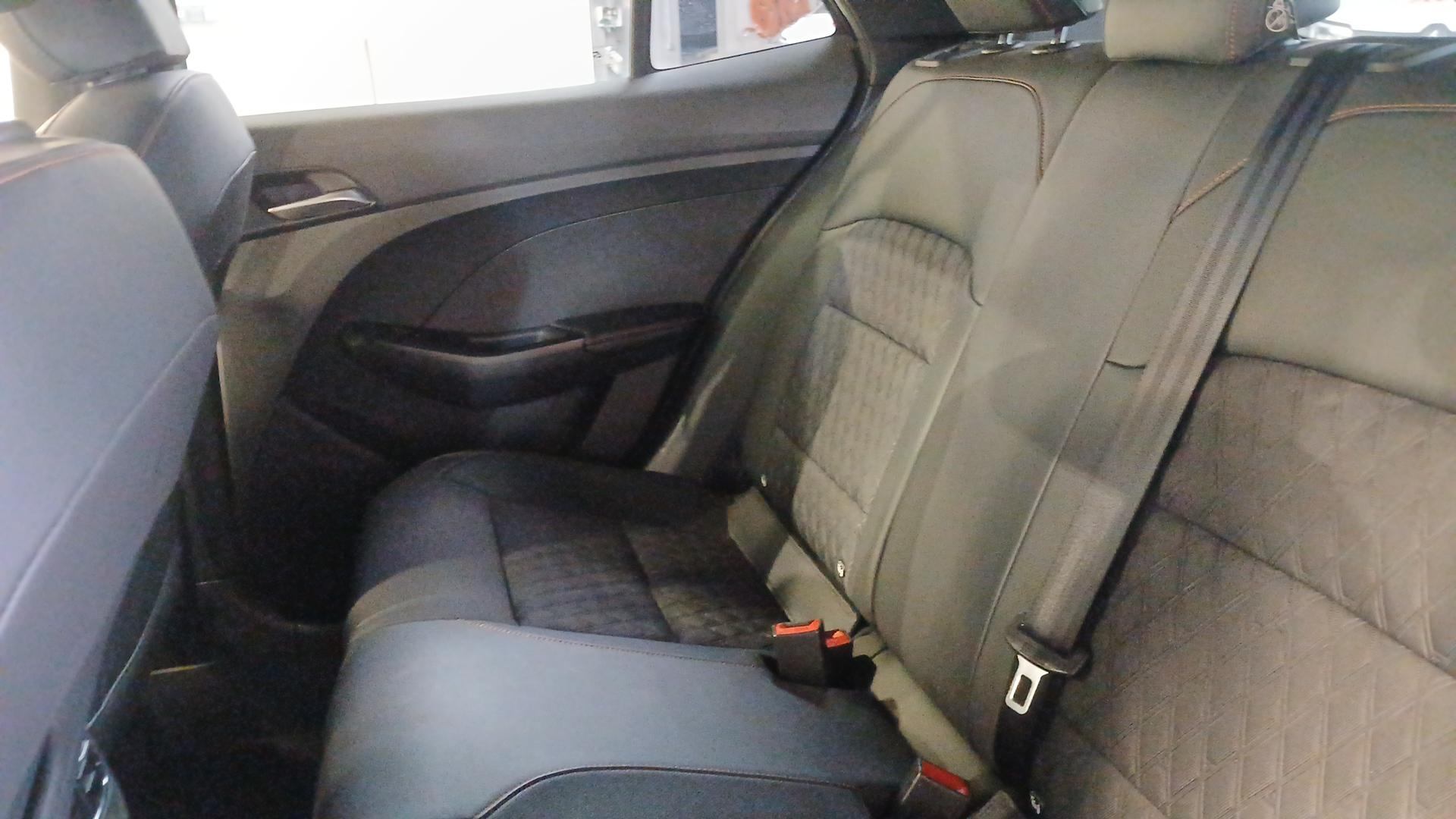 MG MG3 1.5 L Hybrid+ 195 ch Luxury