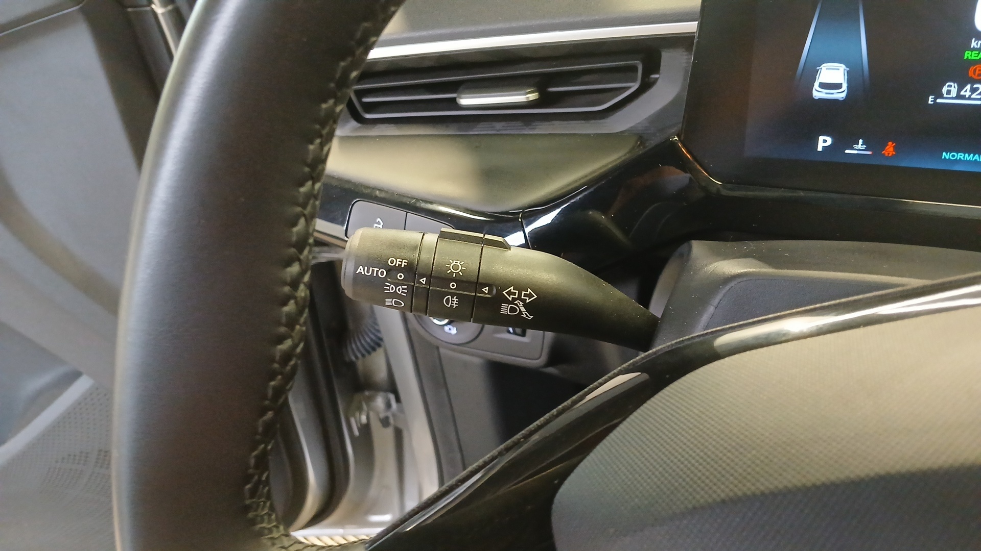 MG MG3 1.5 L Hybrid+ 195 ch Luxury