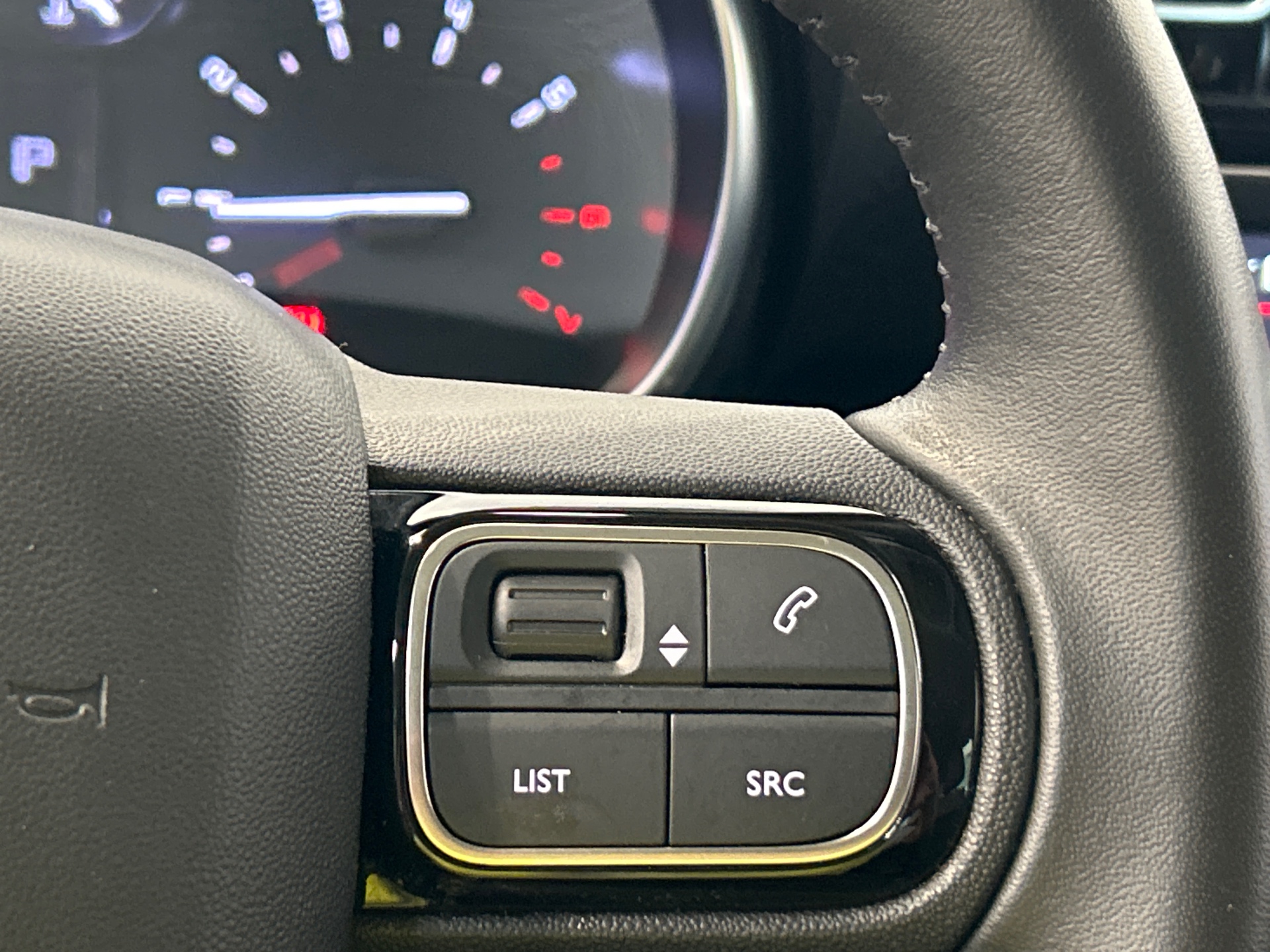 CITROEN C3 AIRCROSS PTECH 130 S&S EAT6 SHINEPK