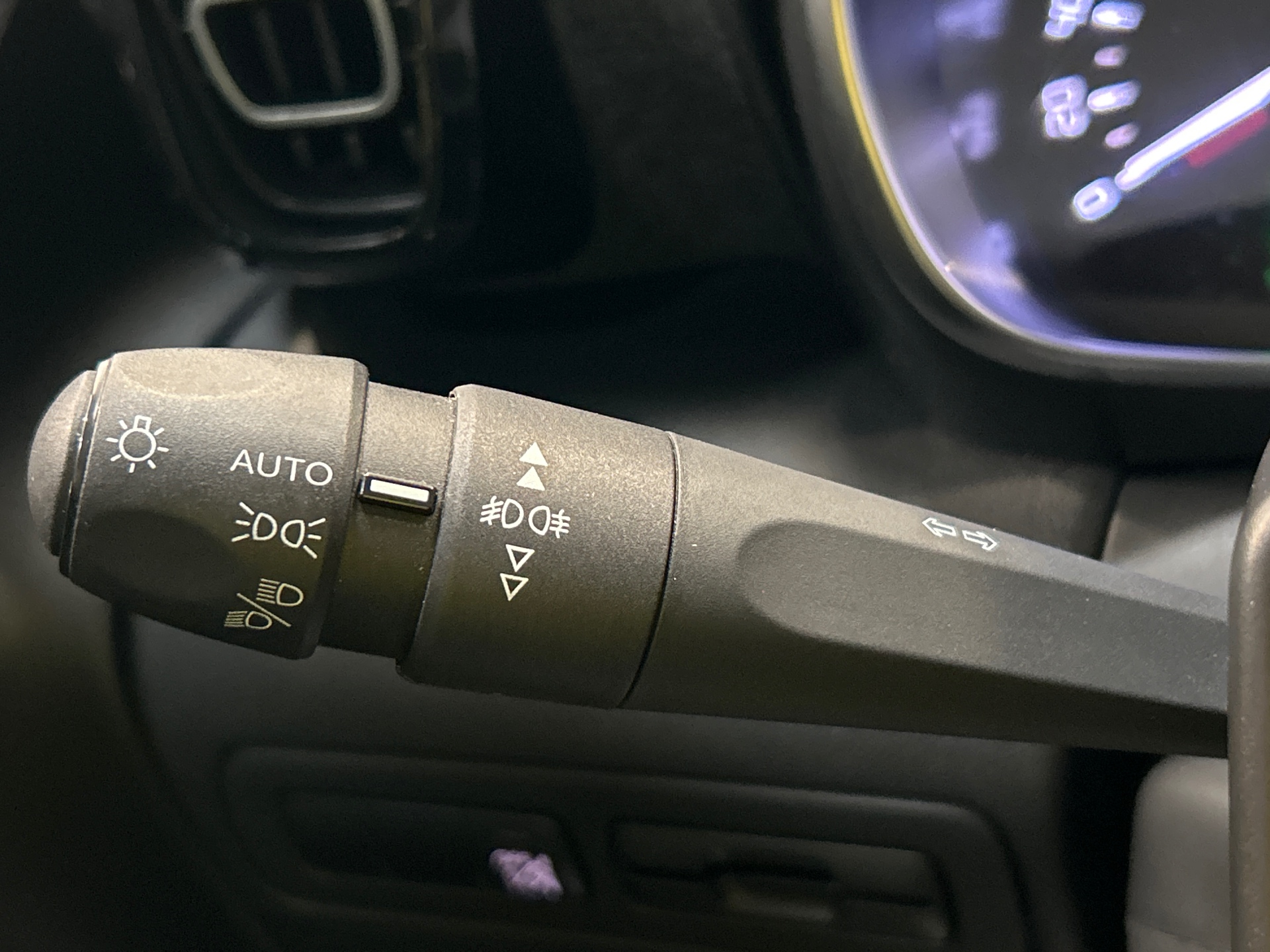 CITROEN C3 AIRCROSS PTECH 130 S&S EAT6 SHINEPK