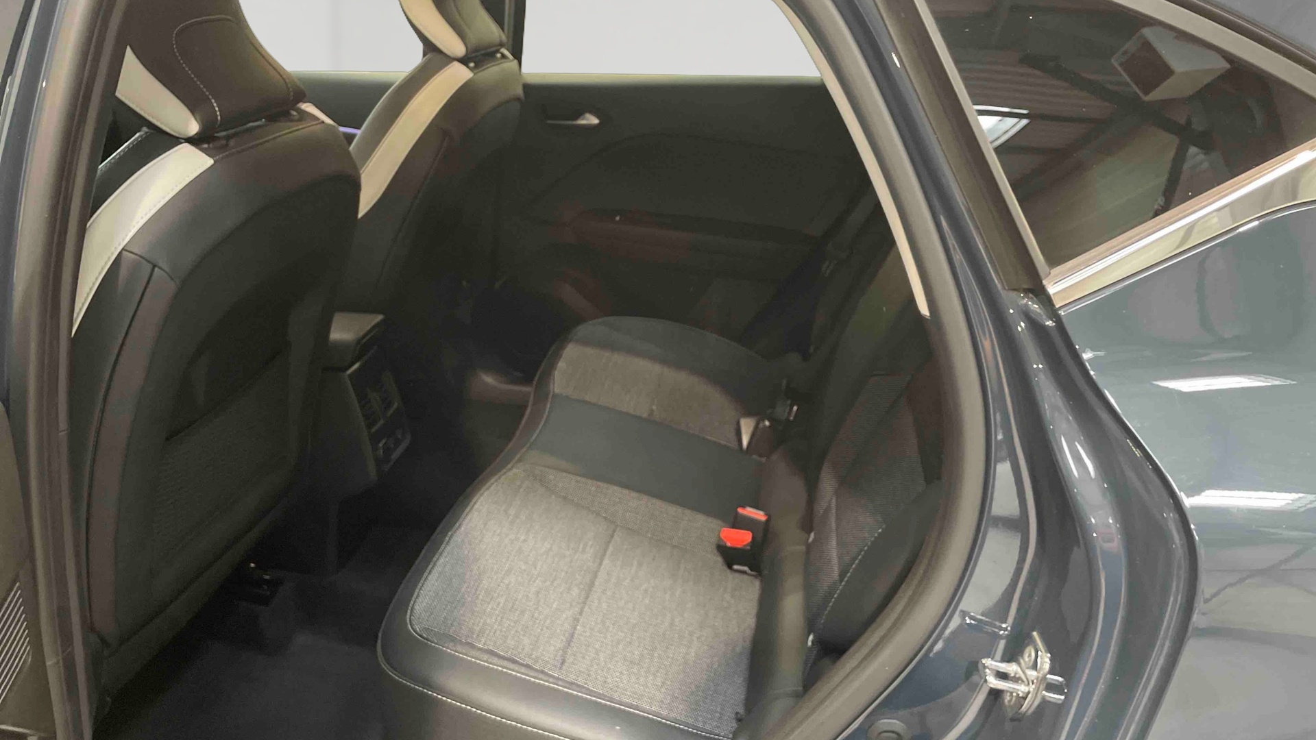 RENAULT CAPTUR E-Tech full hybrid 145 Techno