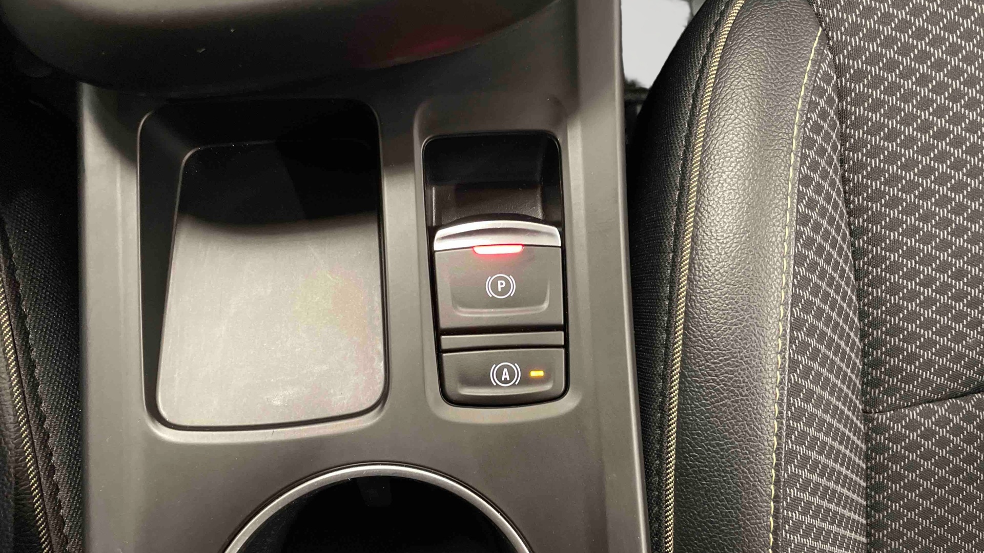 RENAULT ARKANA E-Tech 145 - 23 Techno