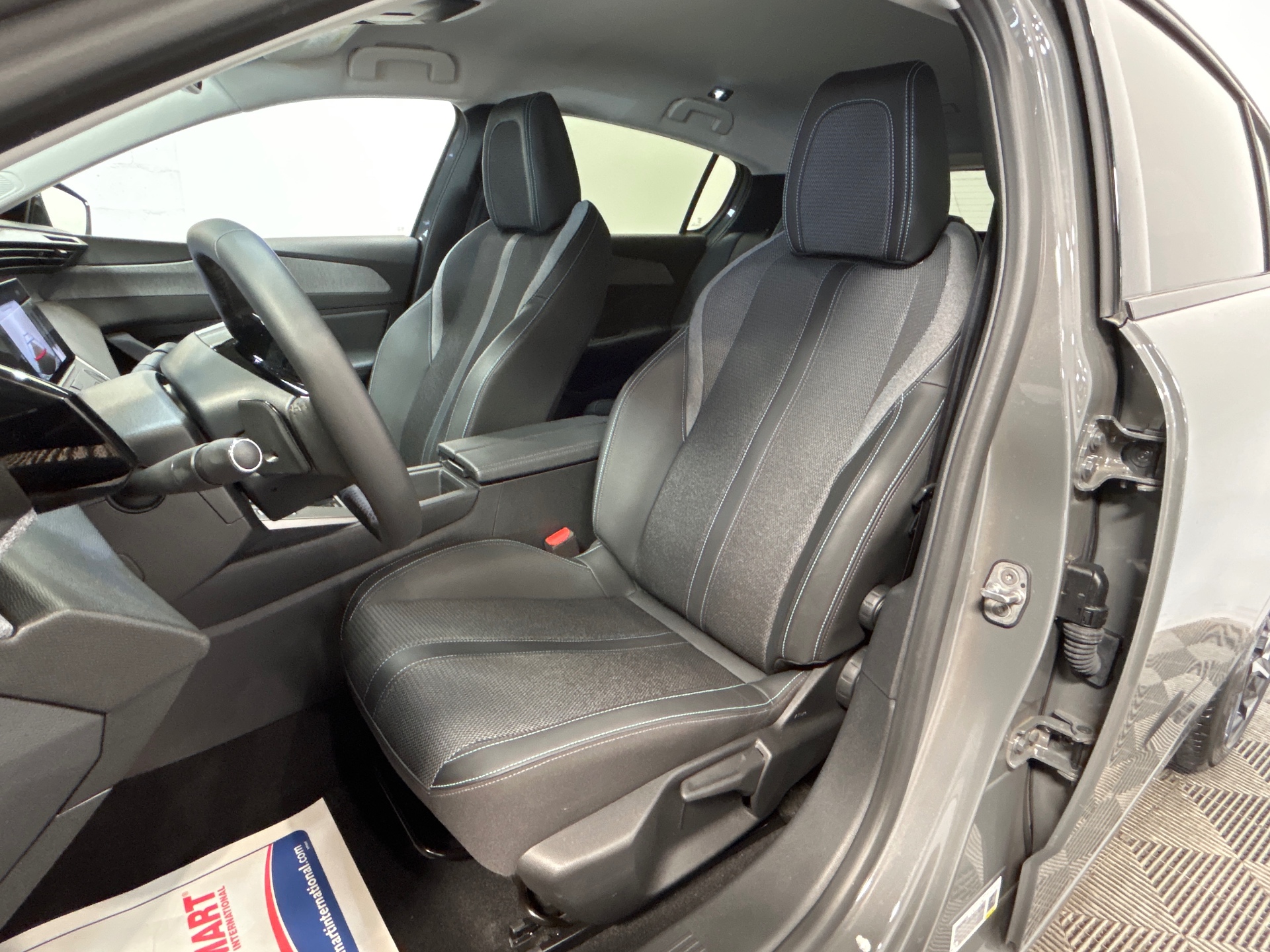 PEUGEOT 308 Allure BlueHDI 130 ch S&S EAT8
