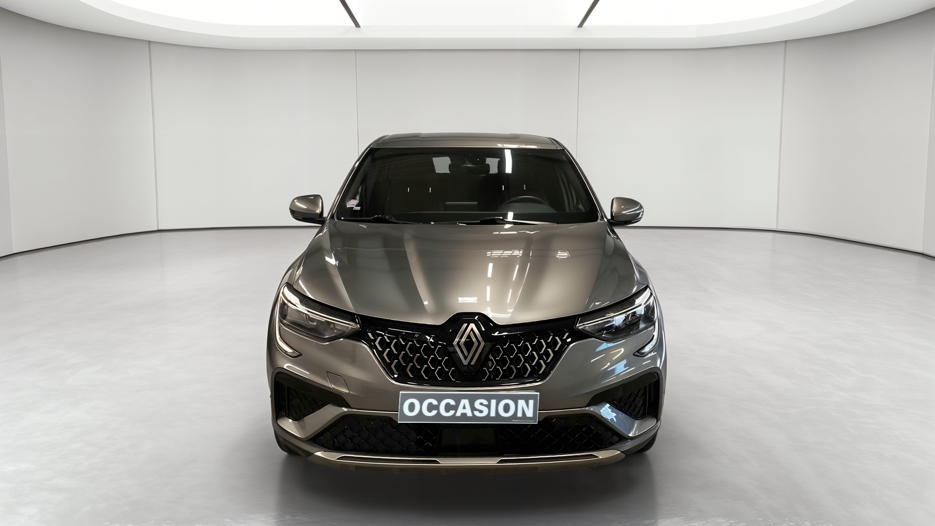 RENAULT ARKANA E-Tech 145 - 23 Techno