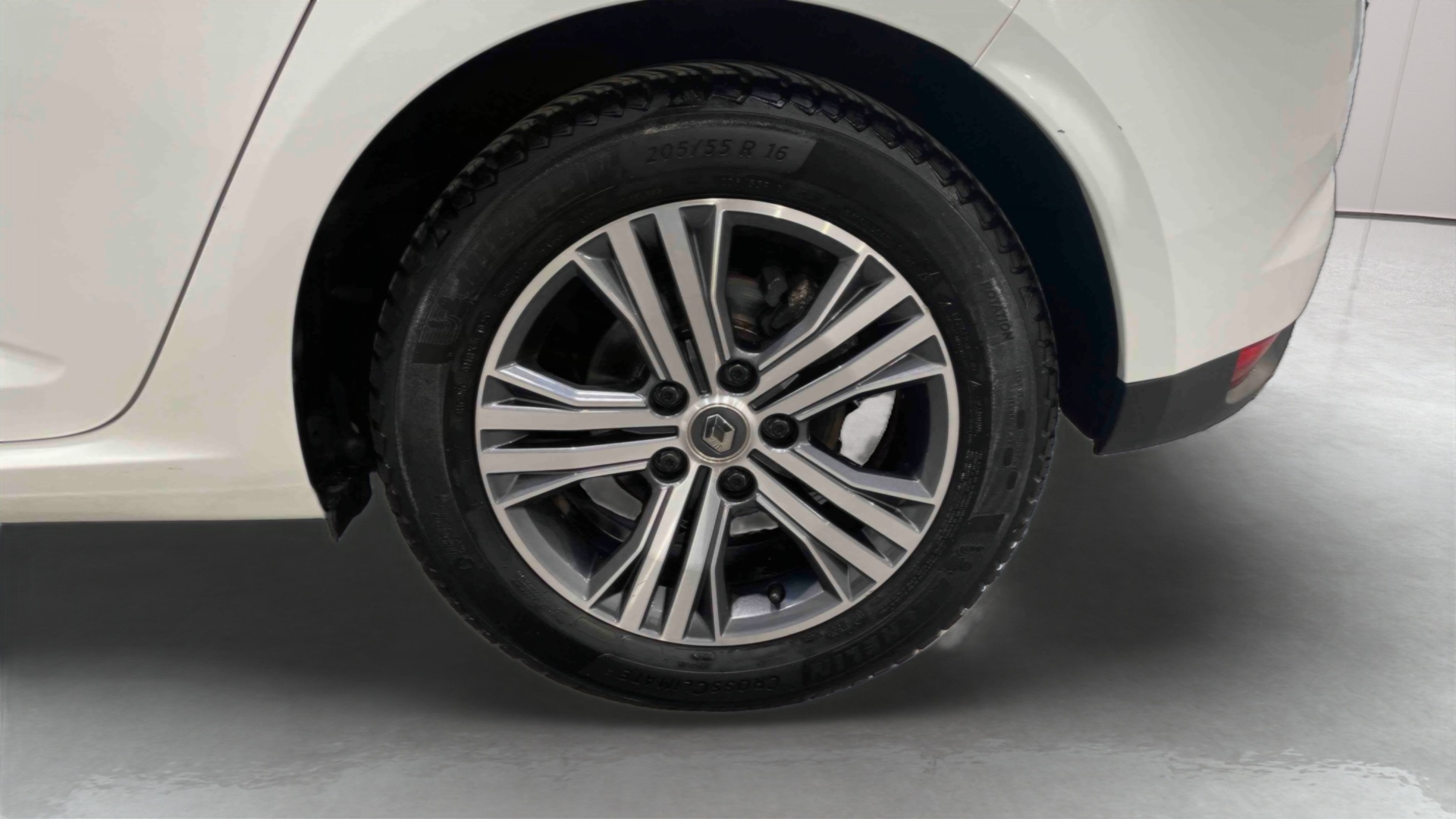 RENAULT MEGANE IV BERLINE Blue dCi 115 EDC Evolution