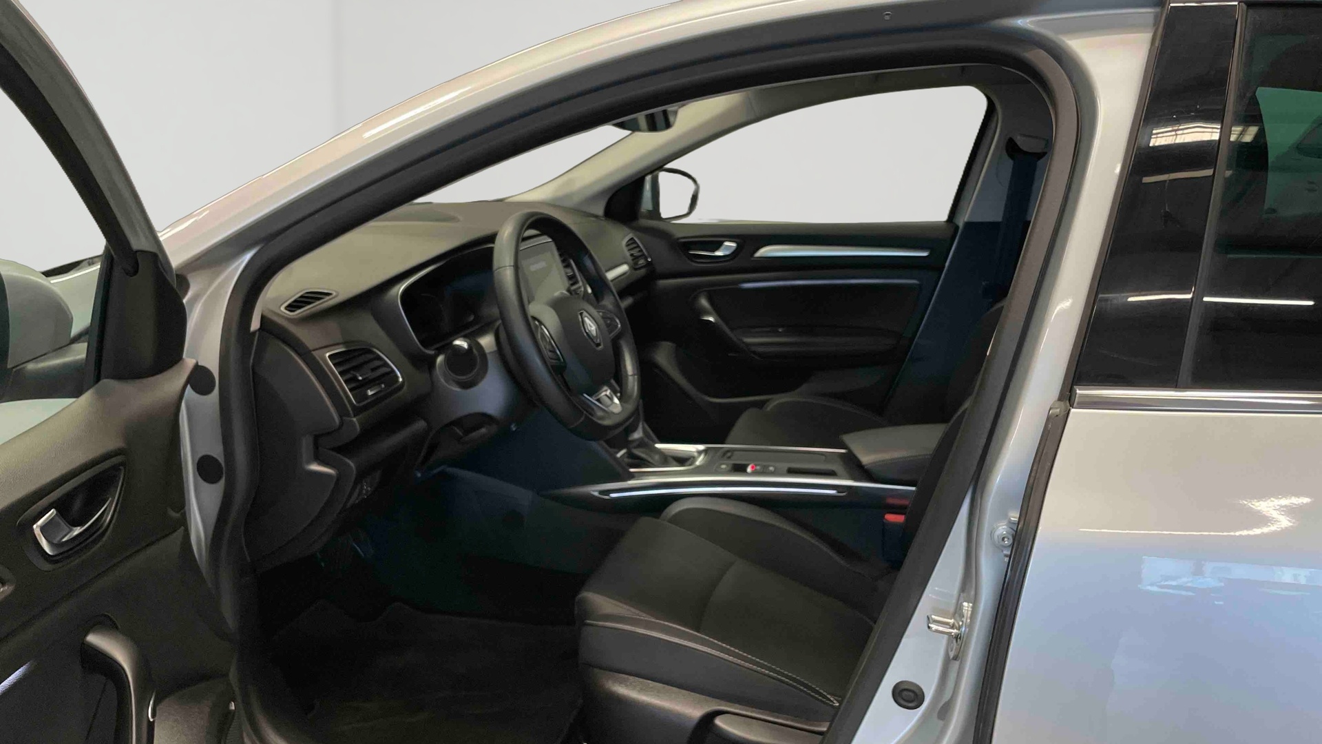RENAULT MEGANE IV BERLINE Blue dCi 115 EDC - 21N Intens