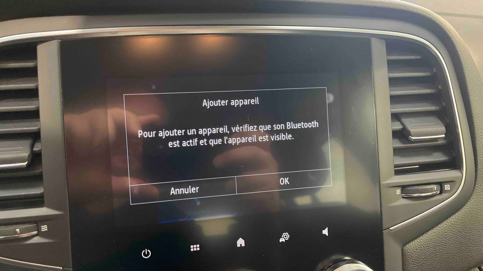 RENAULT MEGANE IV ESTATE Blue dCi 115 EDC Business