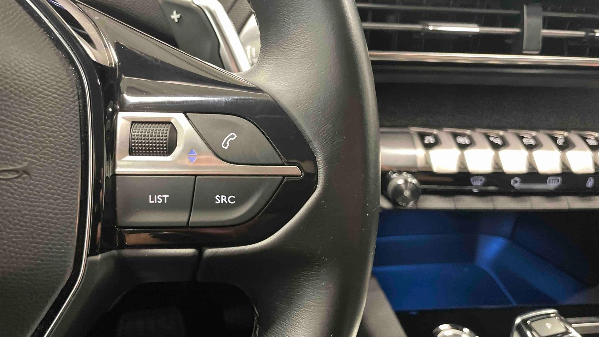 PEUGEOT 3008 BlueHDi 130ch S&S EAT8 Allure Pack