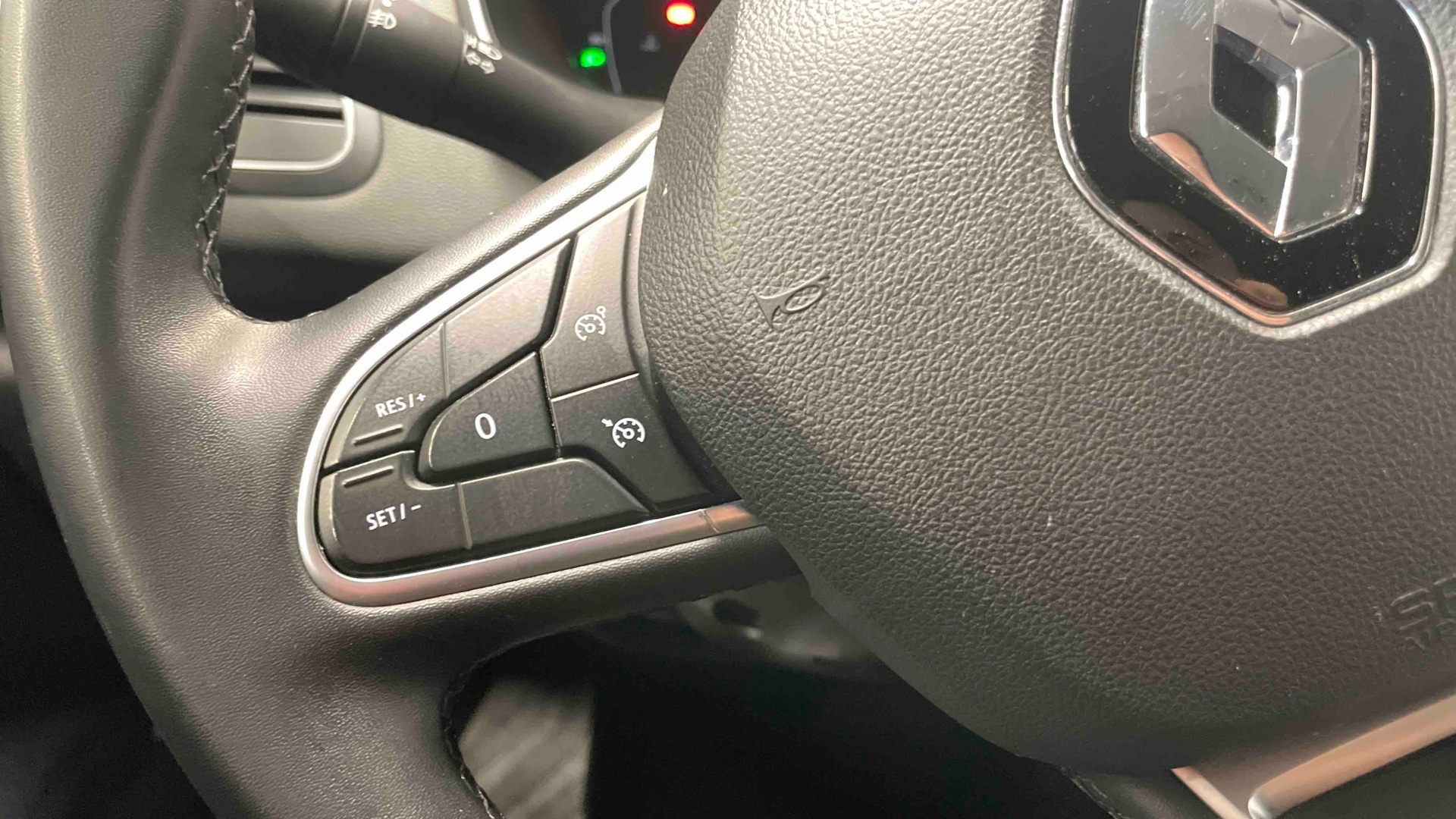 RENAULT MEGANE IV BERLINE Blue dCi 115 EDC - 21N Intens