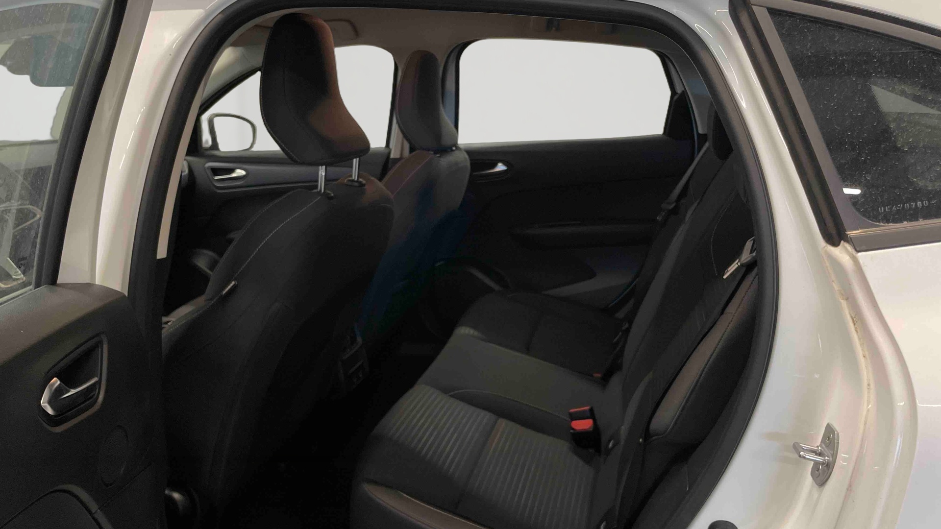 RENAULT ARKANA E-Tech 145 - 23 Evolution