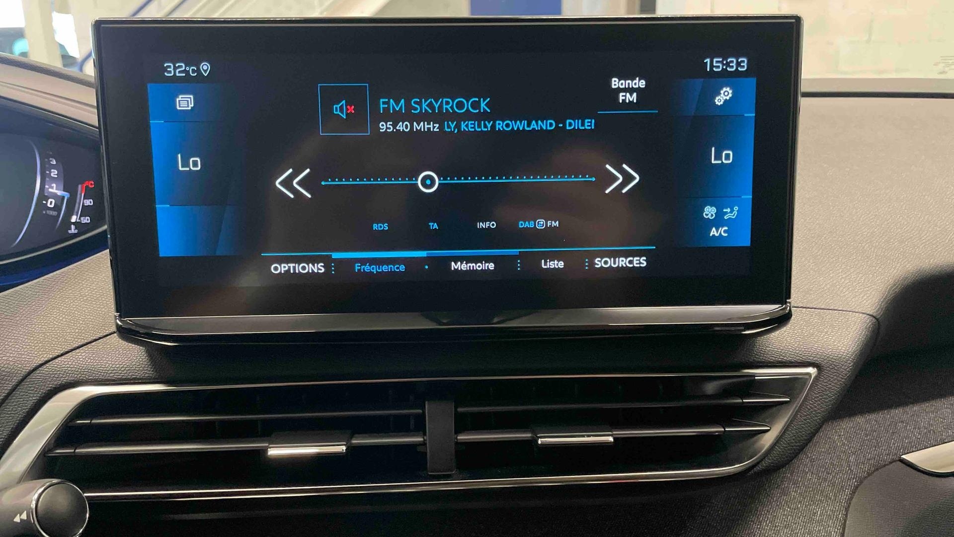PEUGEOT 3008 BlueHDi 130ch S&S EAT8 Allure Pack