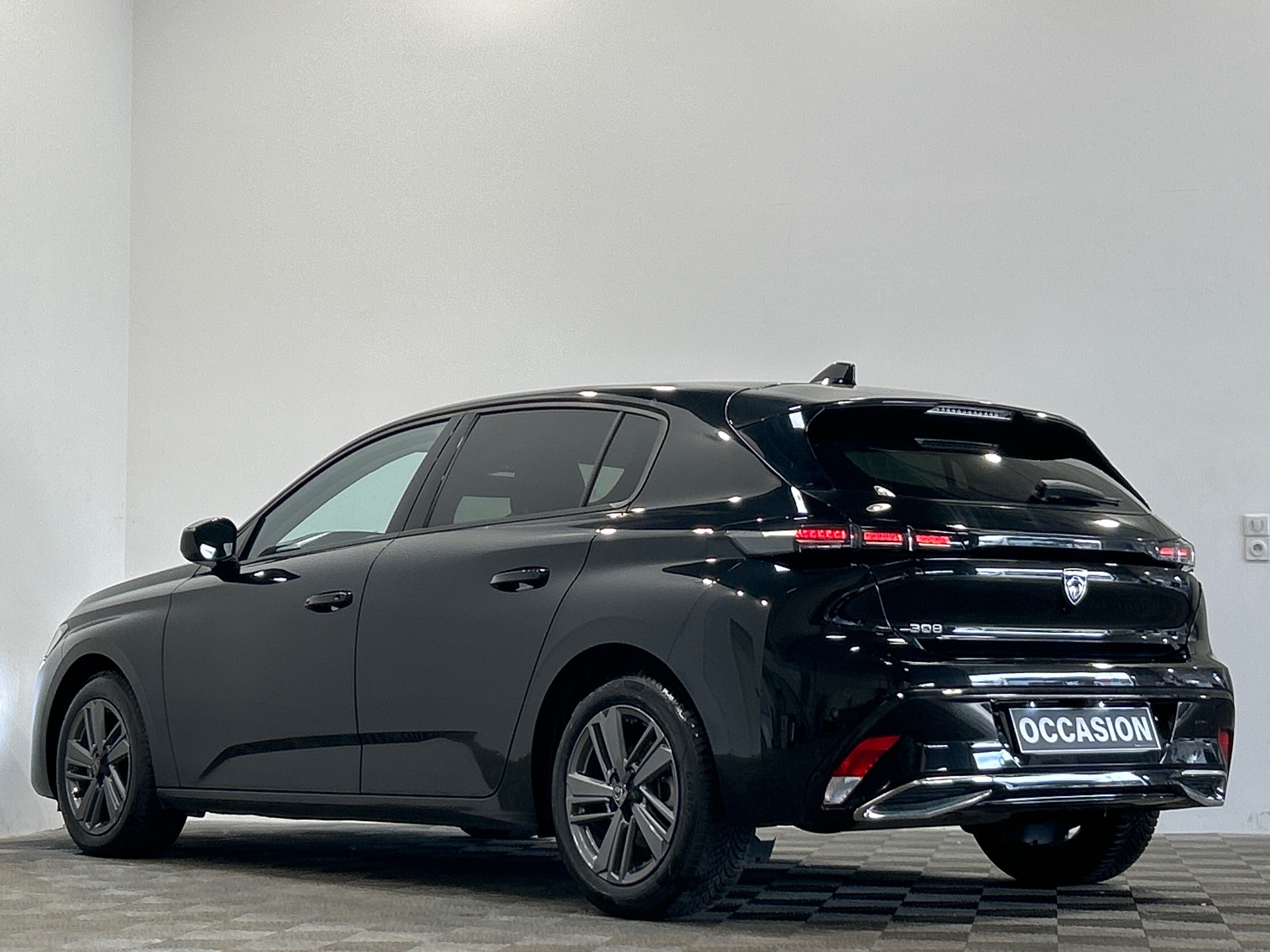 PEUGEOT 308 Berline Allure 130 ch S&S BVM6